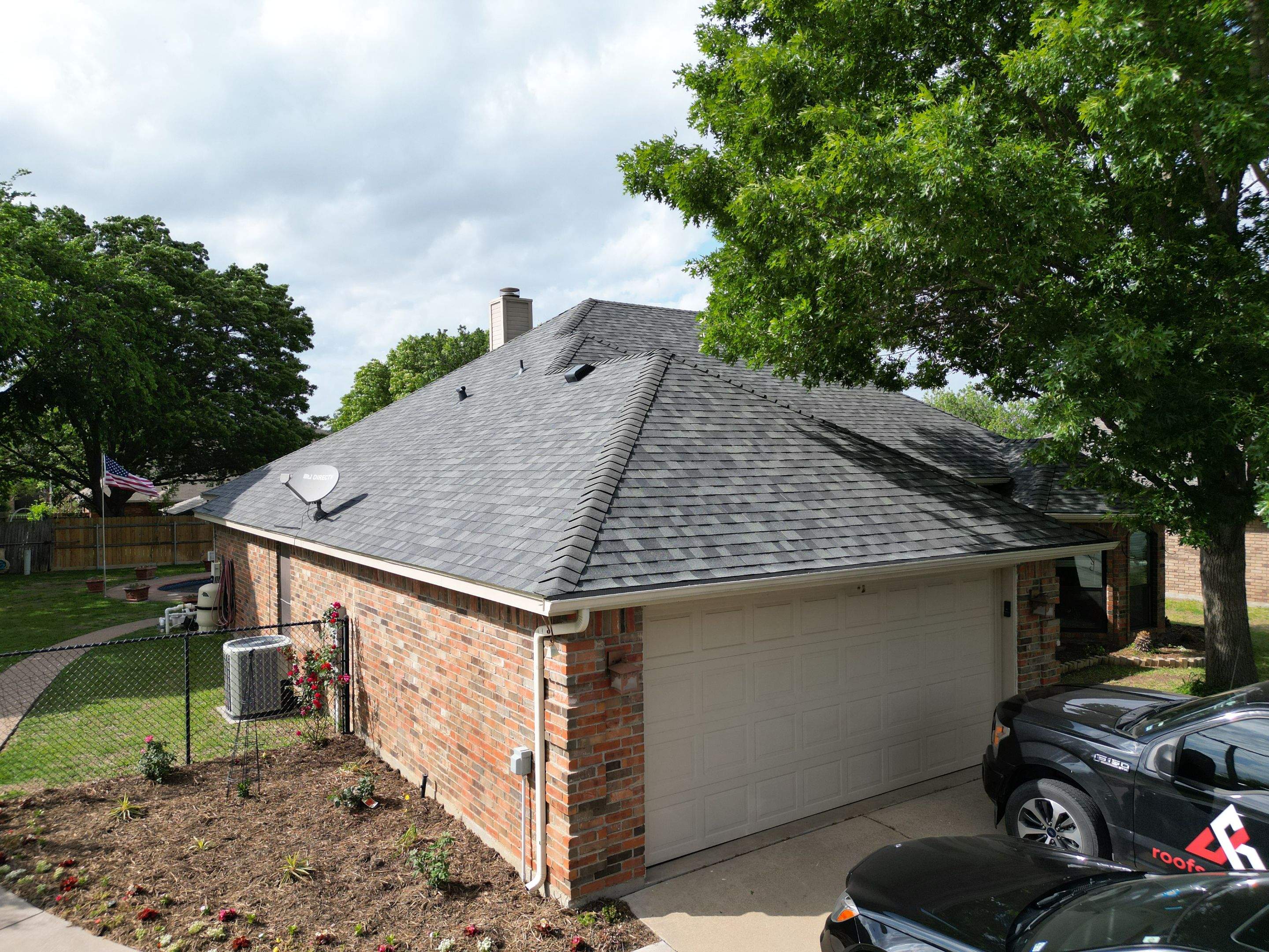 Estate Gray - Owens Corning TruDefinition Duration by RoofsOnly.com