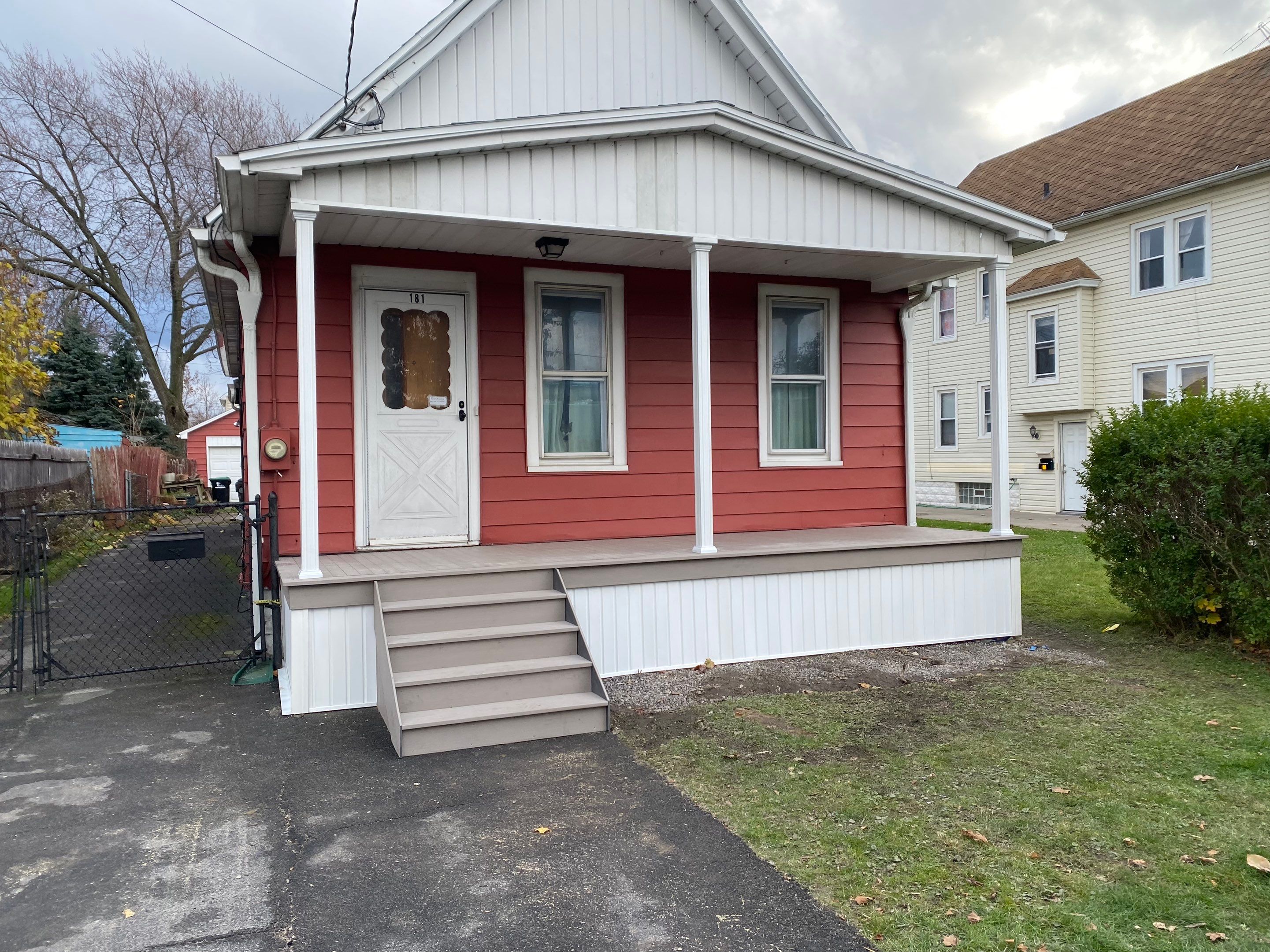 Porches by Ivy Lea Construction