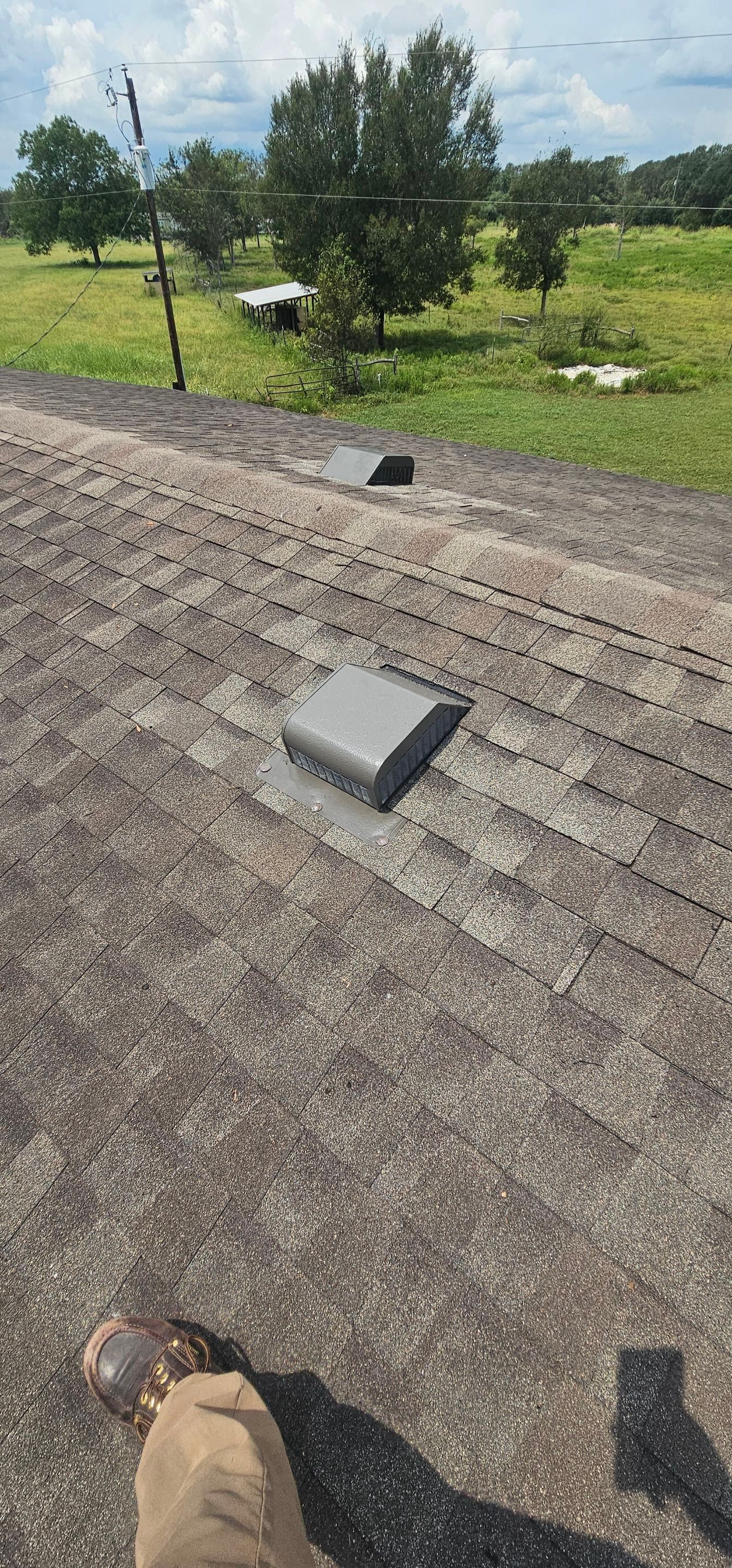 Hail Damage using Owen's Corning Duration (Lifetime) Shingles by Roof Repair Company