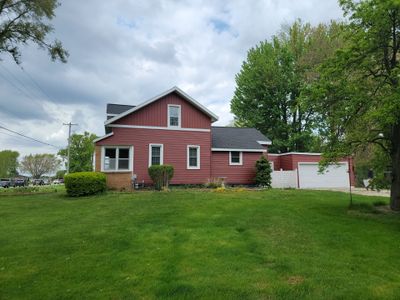 Siding Installation using Royal Brand Siding