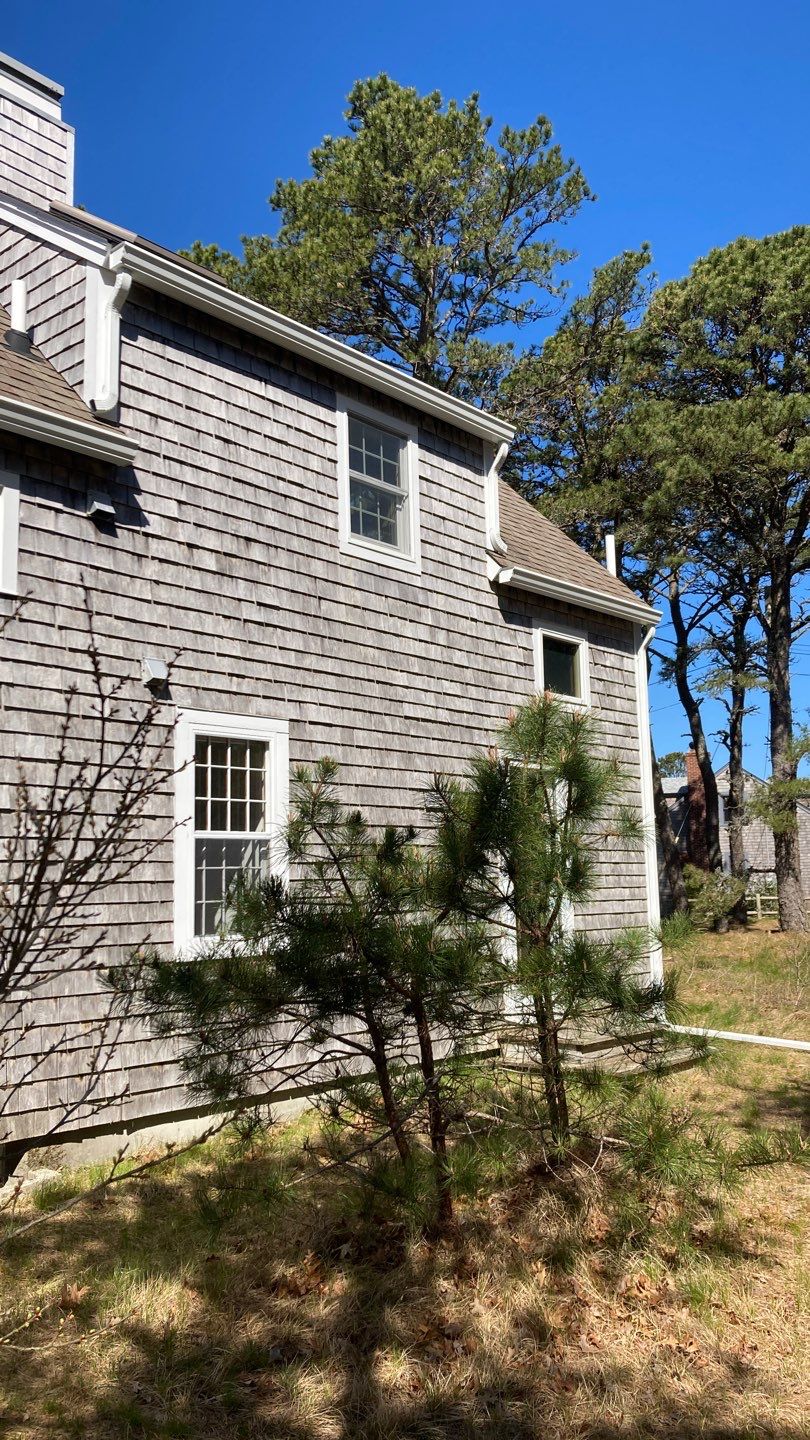 Gutter Installation using 6" Duo Pro K-Style Aluminum Gutter on a Vinyl Wedge Buildout by Gutter Pro Enterprises