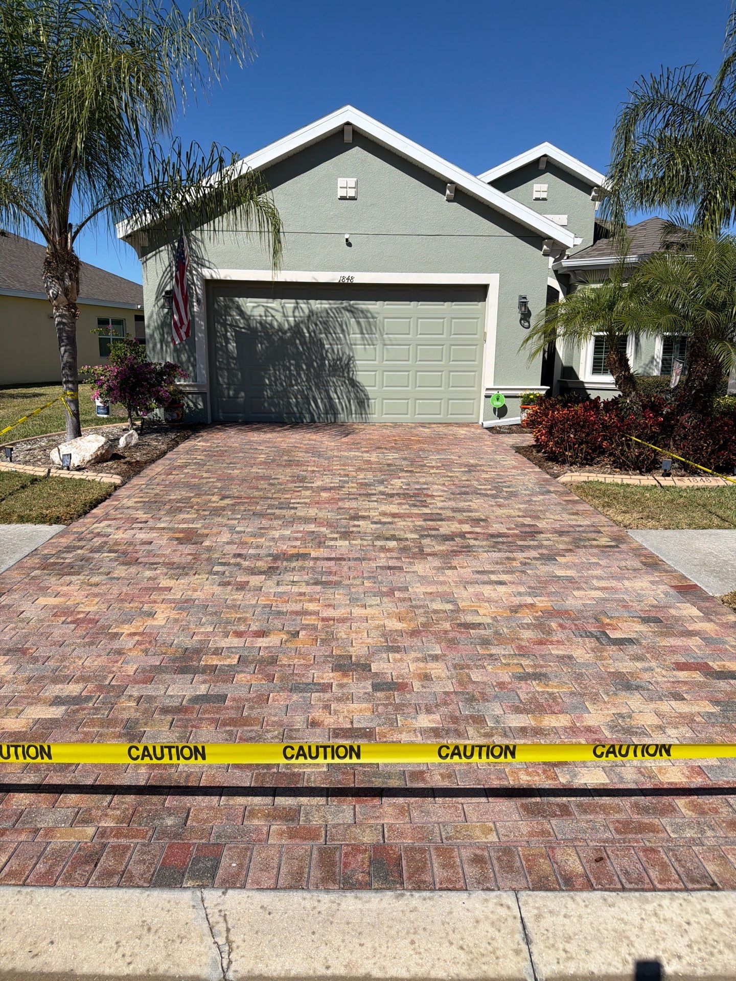 Paver Stripping and Sealing in Sun City Center by Supreme Paver Experts