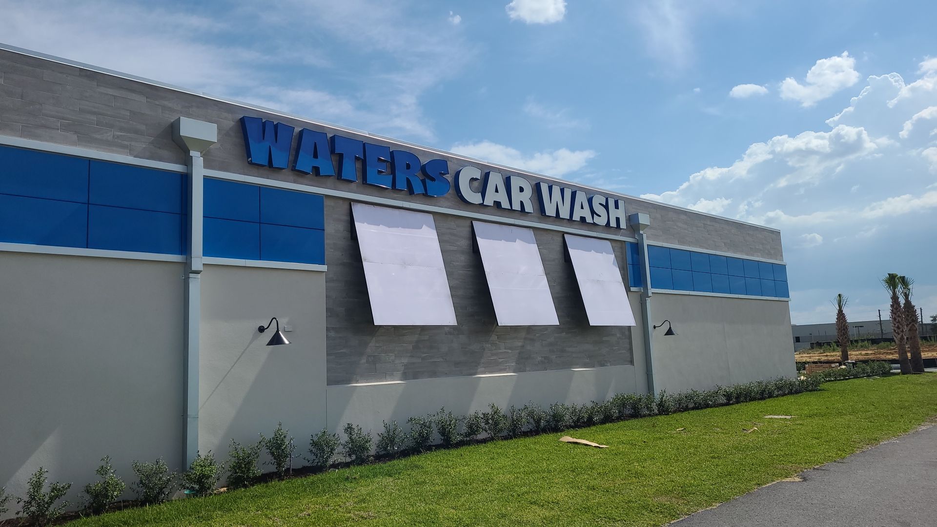 Pylon Sign and Channel Letters for Waters Car Wash by SignCrafters