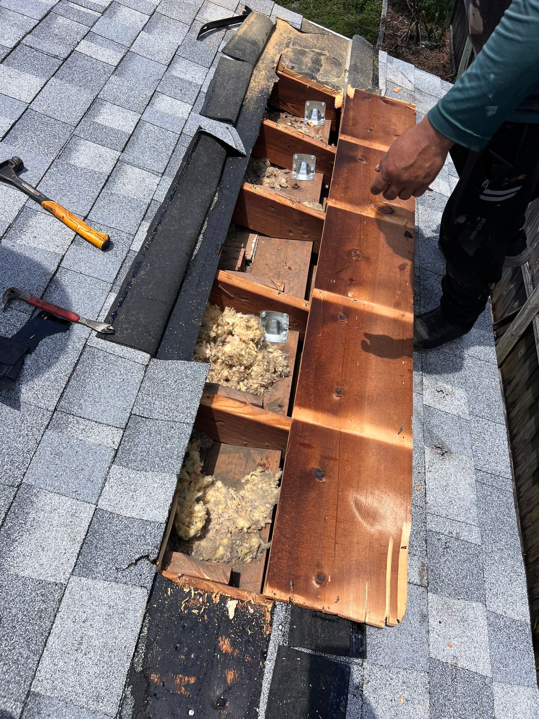 Project in St. Petersburg 33702 by Mitchell Roofing Company LLC 