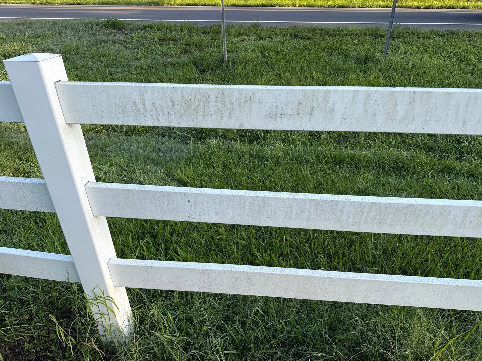 π Vinyl Horse Fence & Entrance Cleaning β Old Tampa Rd, Parrish, FL by Sunshine AquaWash