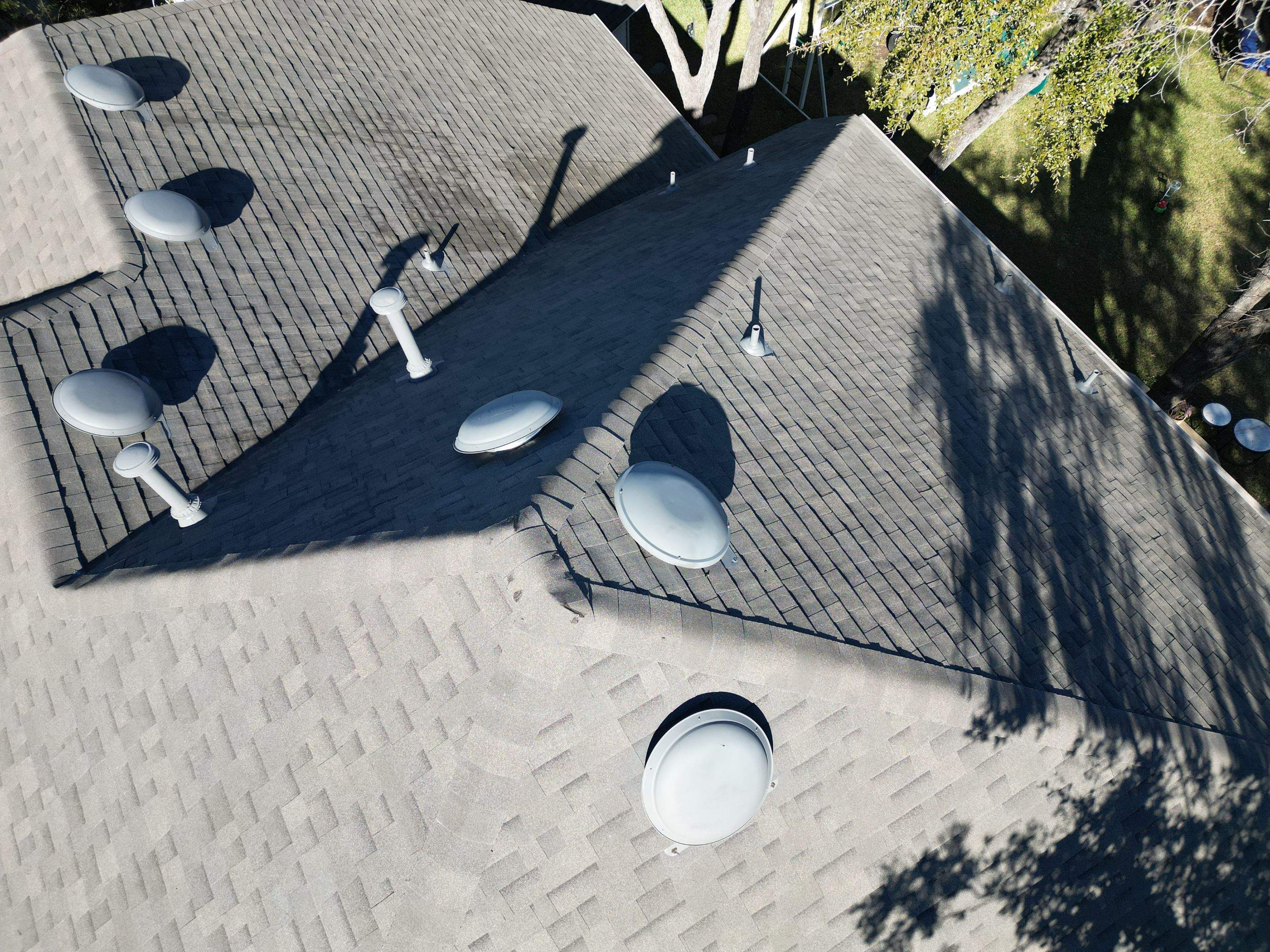 Weathered Wood - Malarkey Highlander by RoofsOnly.com