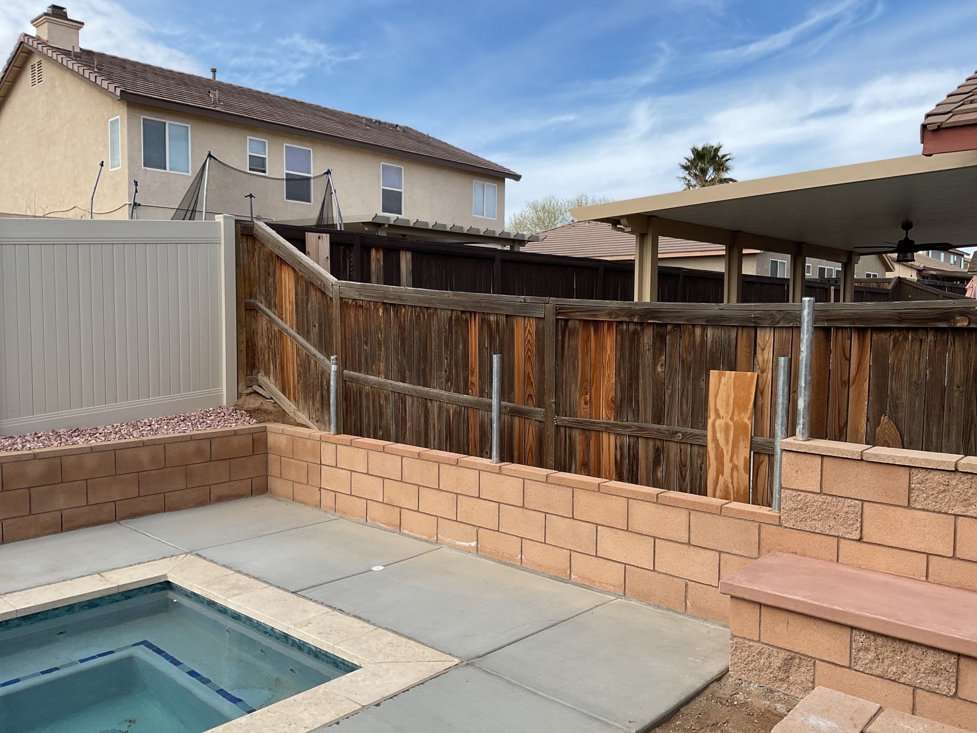 Fence Installation using Vinyl by Fence Guys Inc. 