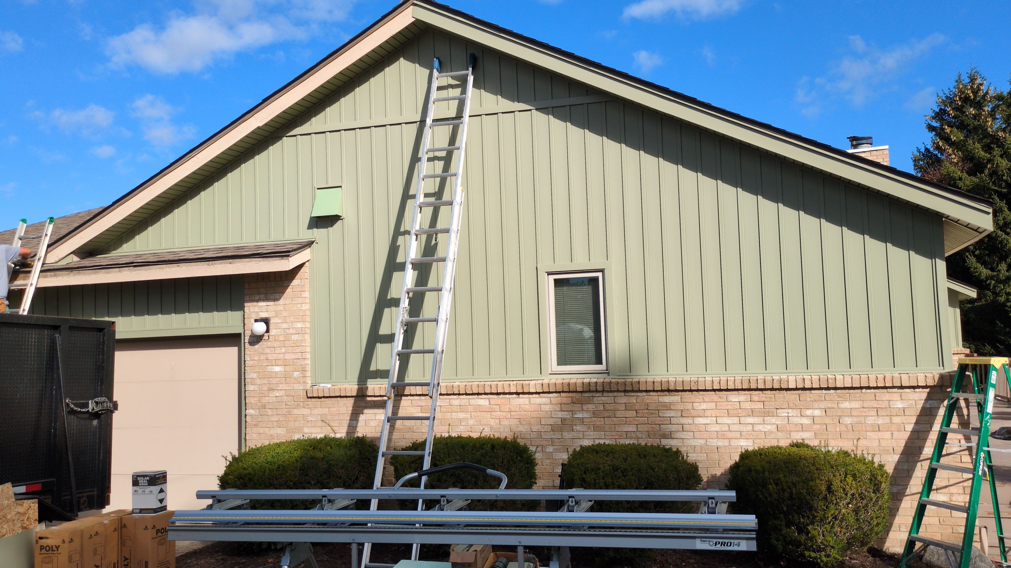 Siding Replacement using Alside 7" B&B by 180 Contractors