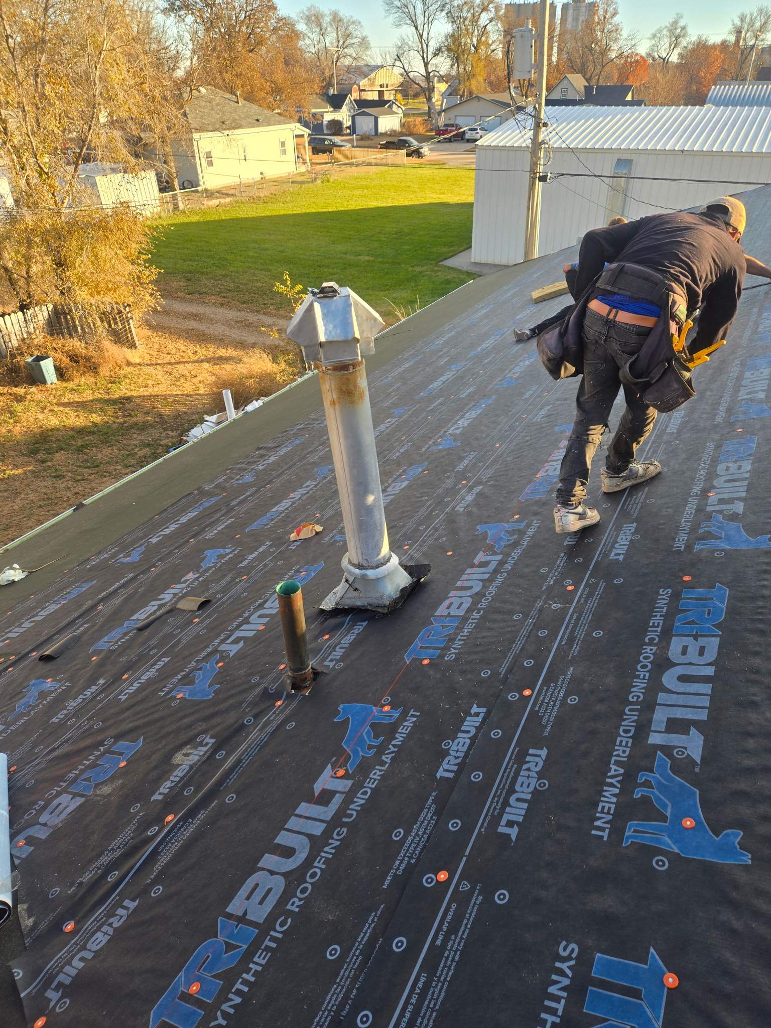 Asphalt Shingle Roof Replacement and Sheathing Repair in Wood River by Star Home