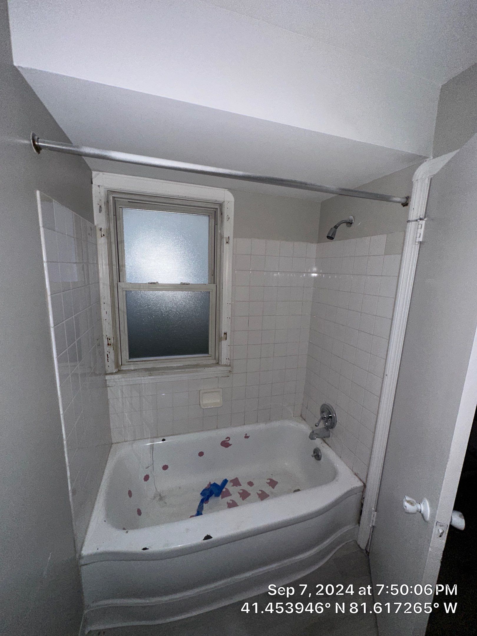 Multifamily Full Remodel by Reinovation