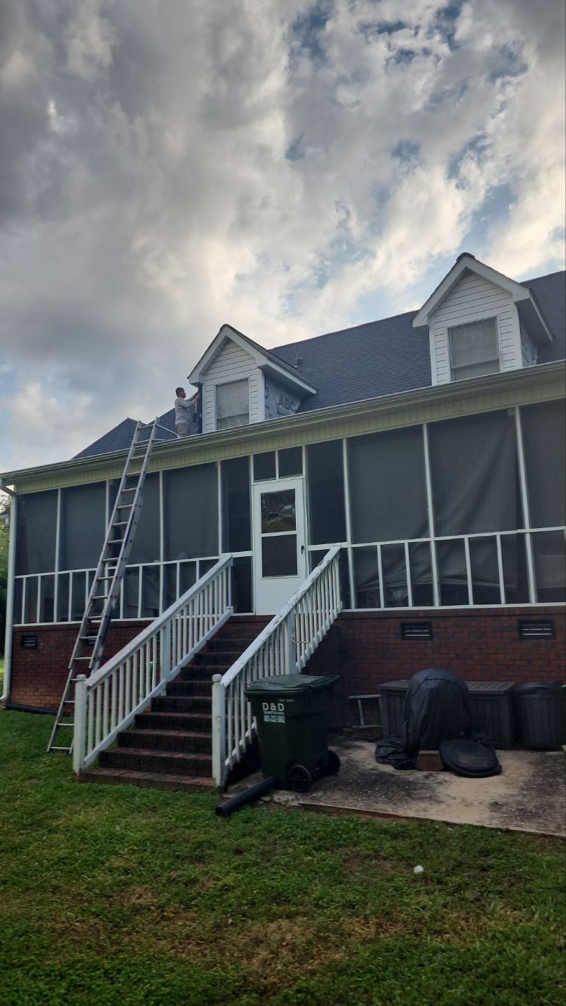 Residential Roofing Installation using Owens Corning® Oakridge Onyx Black by Indigo State Roofing