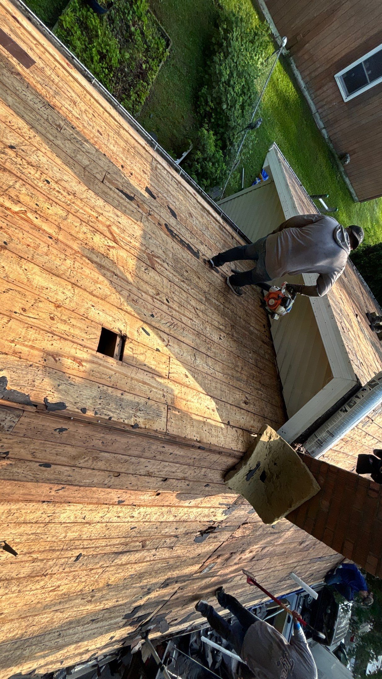 Roof Replacement using Owens Corning Onyx Black by 180 Contractors