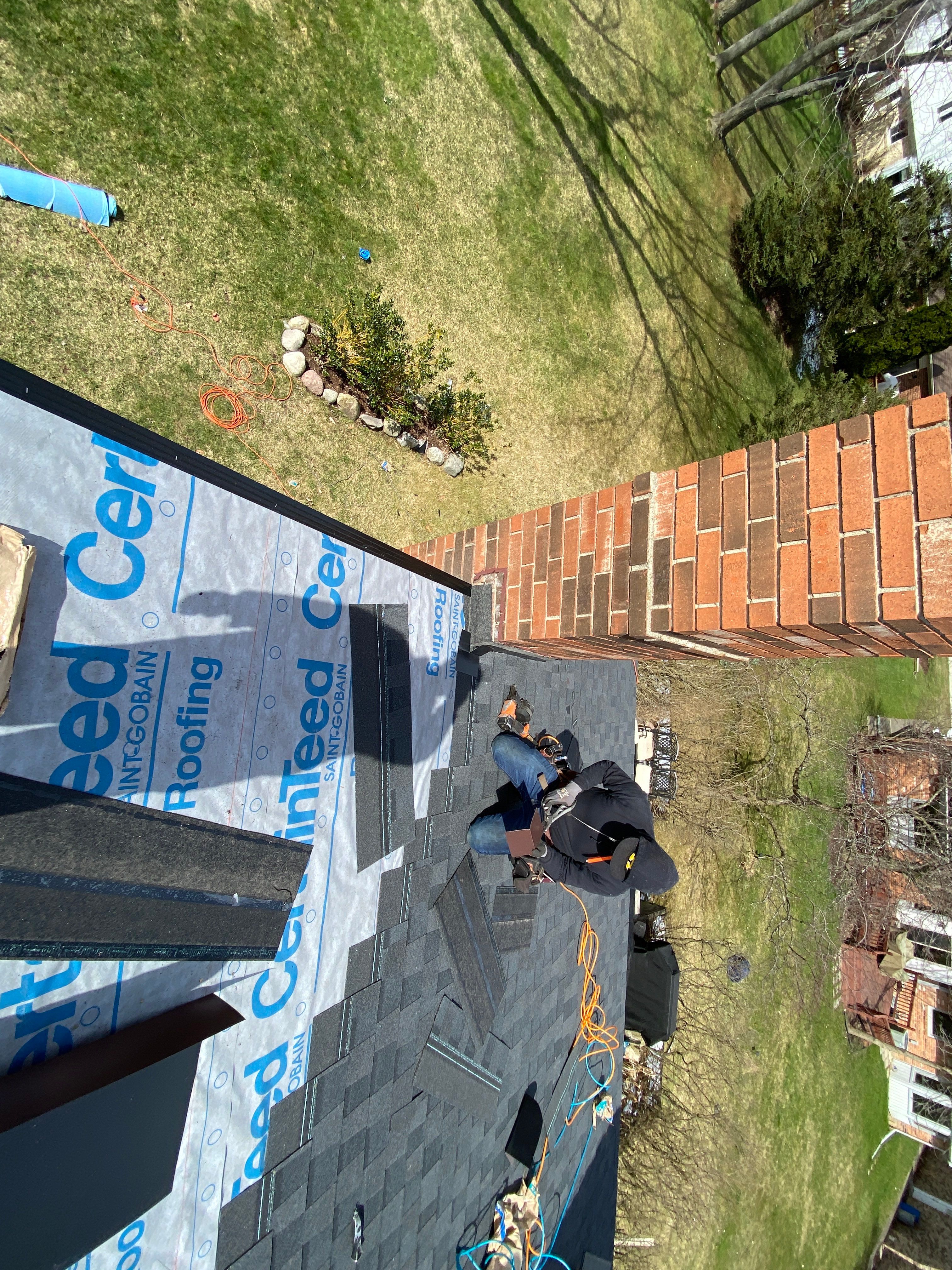 Roof Replacement using CertainTeed Landmark by 180 Contractors