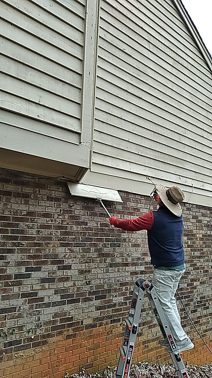 Exterior renovation using James Hardie Siding and Simonton Windows by Indigo State Roofing
