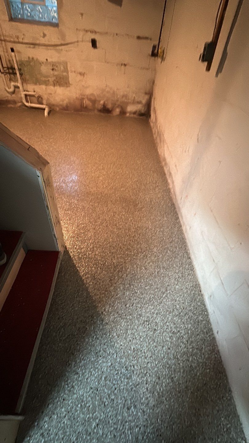 Basement, Bar & Laundry area  by Floors in a Day, Inc