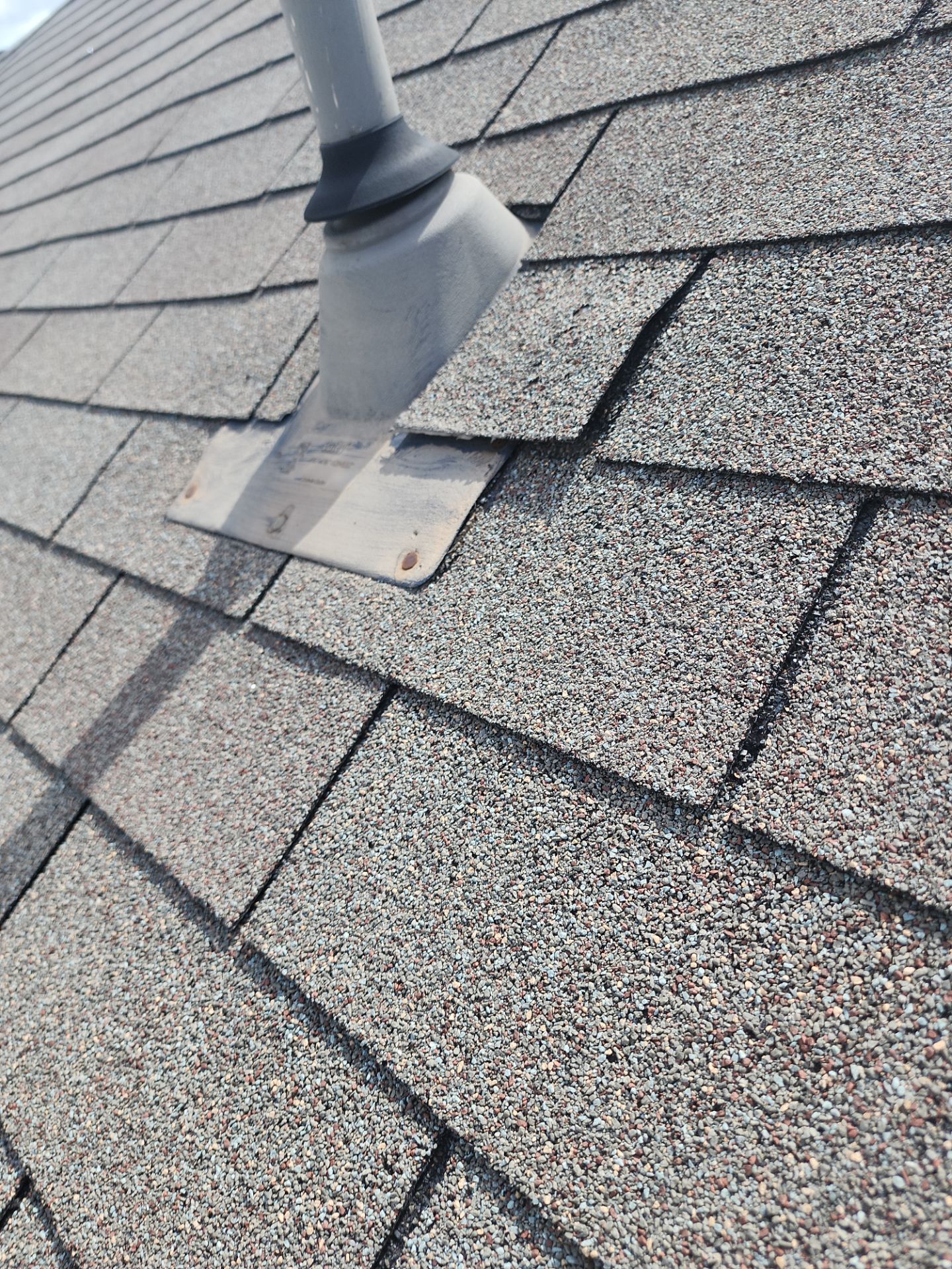 Hail Damage using Owen's Corning Duration (Lifetime) Shingles by Roof Repair Company