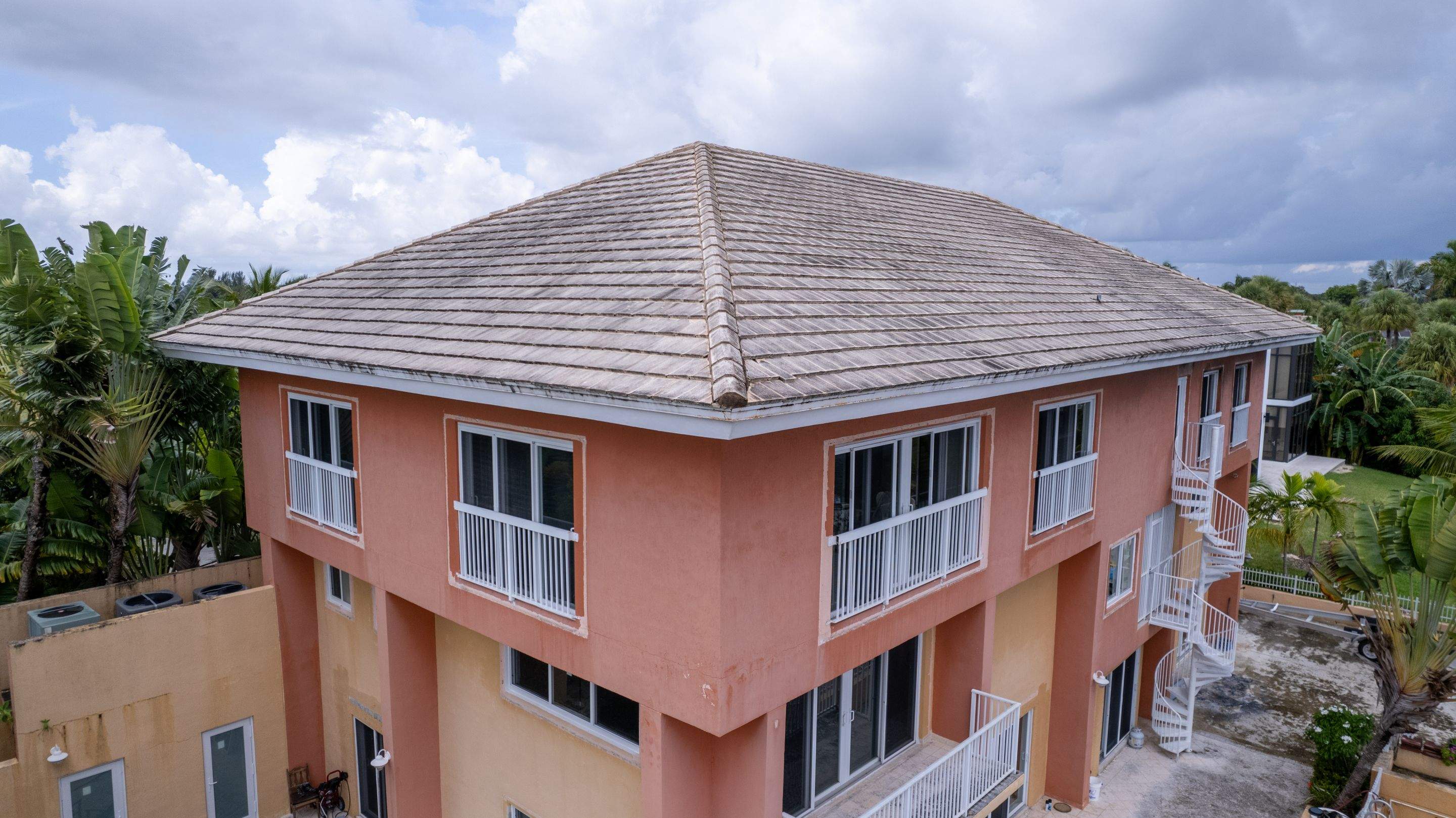 Metal Roof - Aluminum - Slate Gray by Istueta Roofing