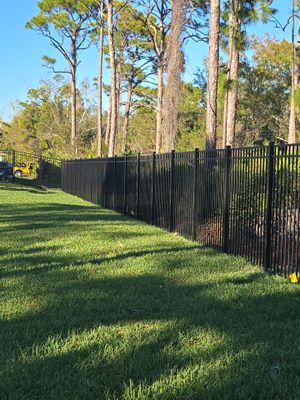 6' Commercial Aluminum Fence in Englewood