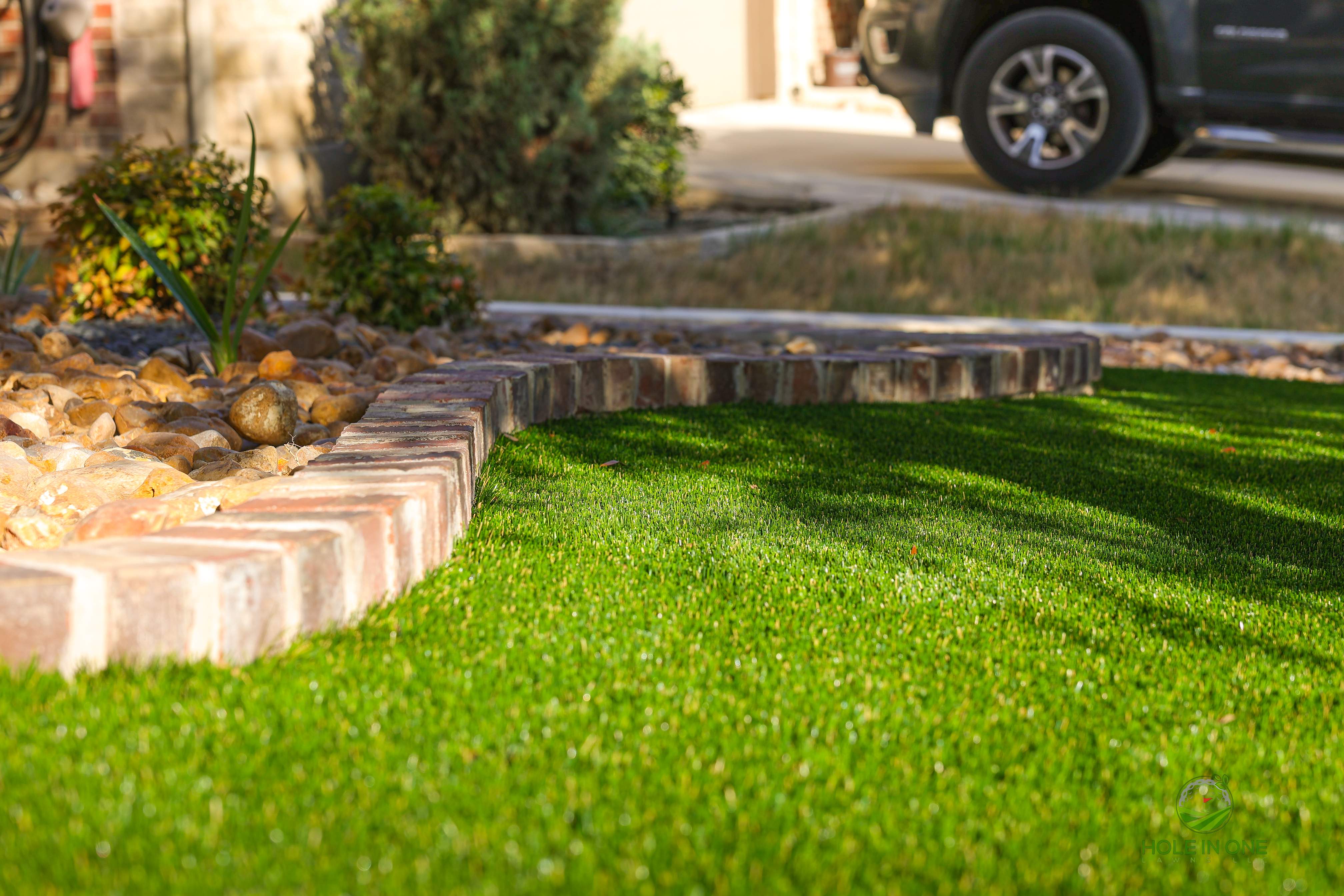 Wortham Oaks, San Antonio TX by Hole In One Lawns, LLC