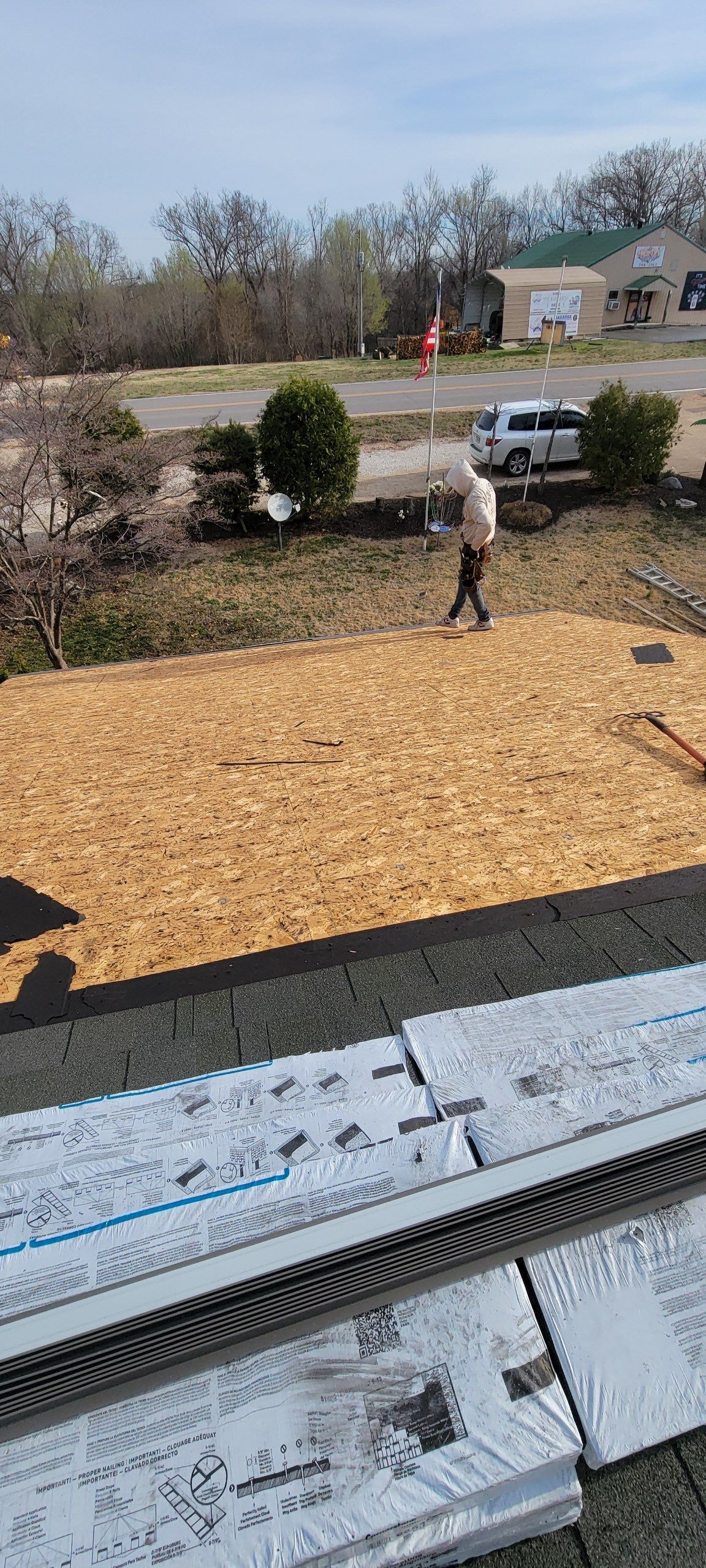 Residential Roofing Installation using IKO DYNASTY ROOF by EEC  Windows, Siding & Roofing 
