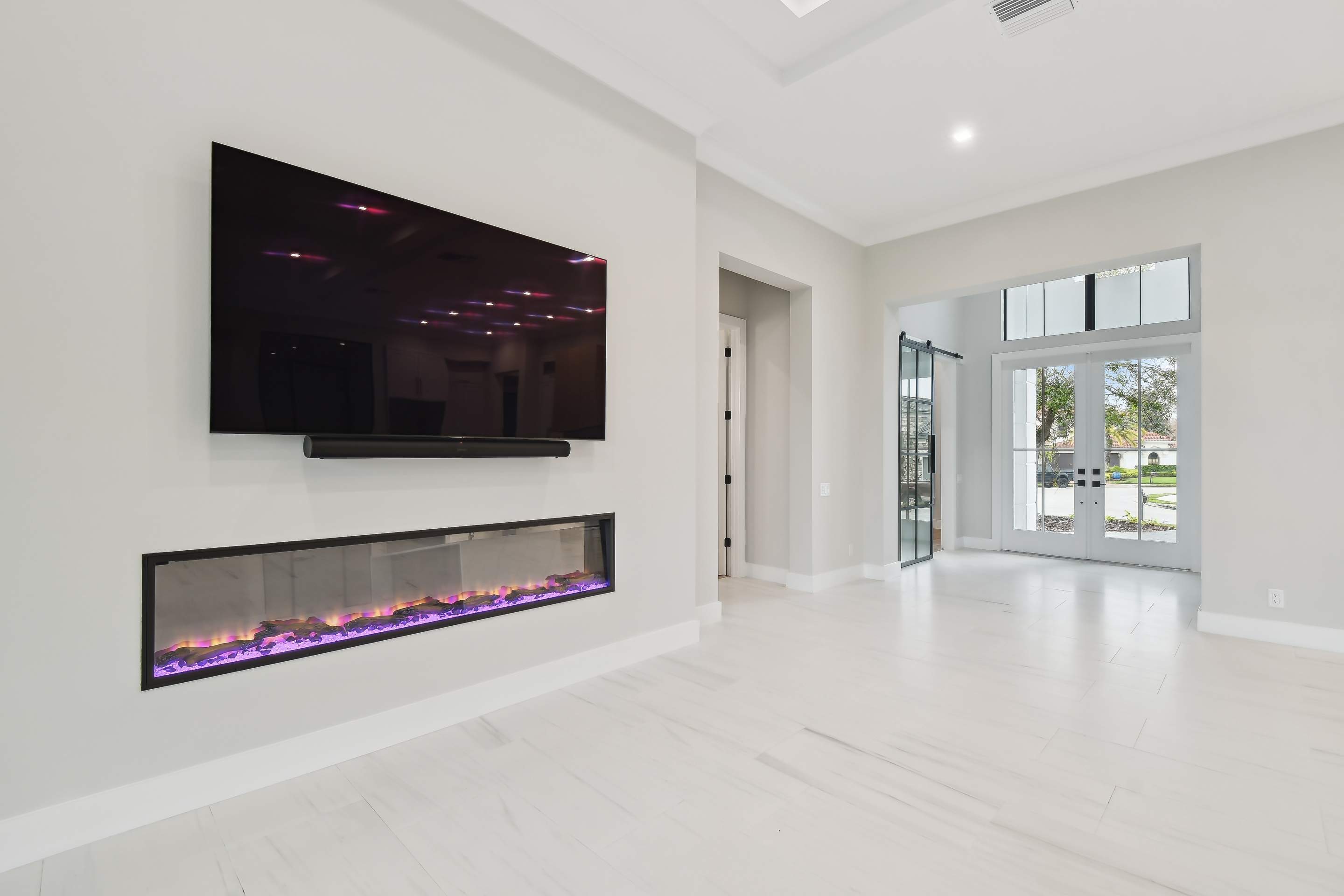 Custom Livorno by Lyons Heritage Tampa, LLC