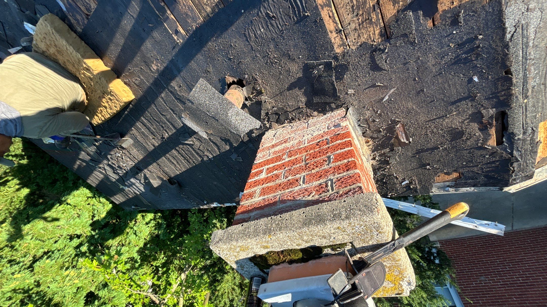 Roof Replacement using Owens Corning Onyx Black by 180 Contractors