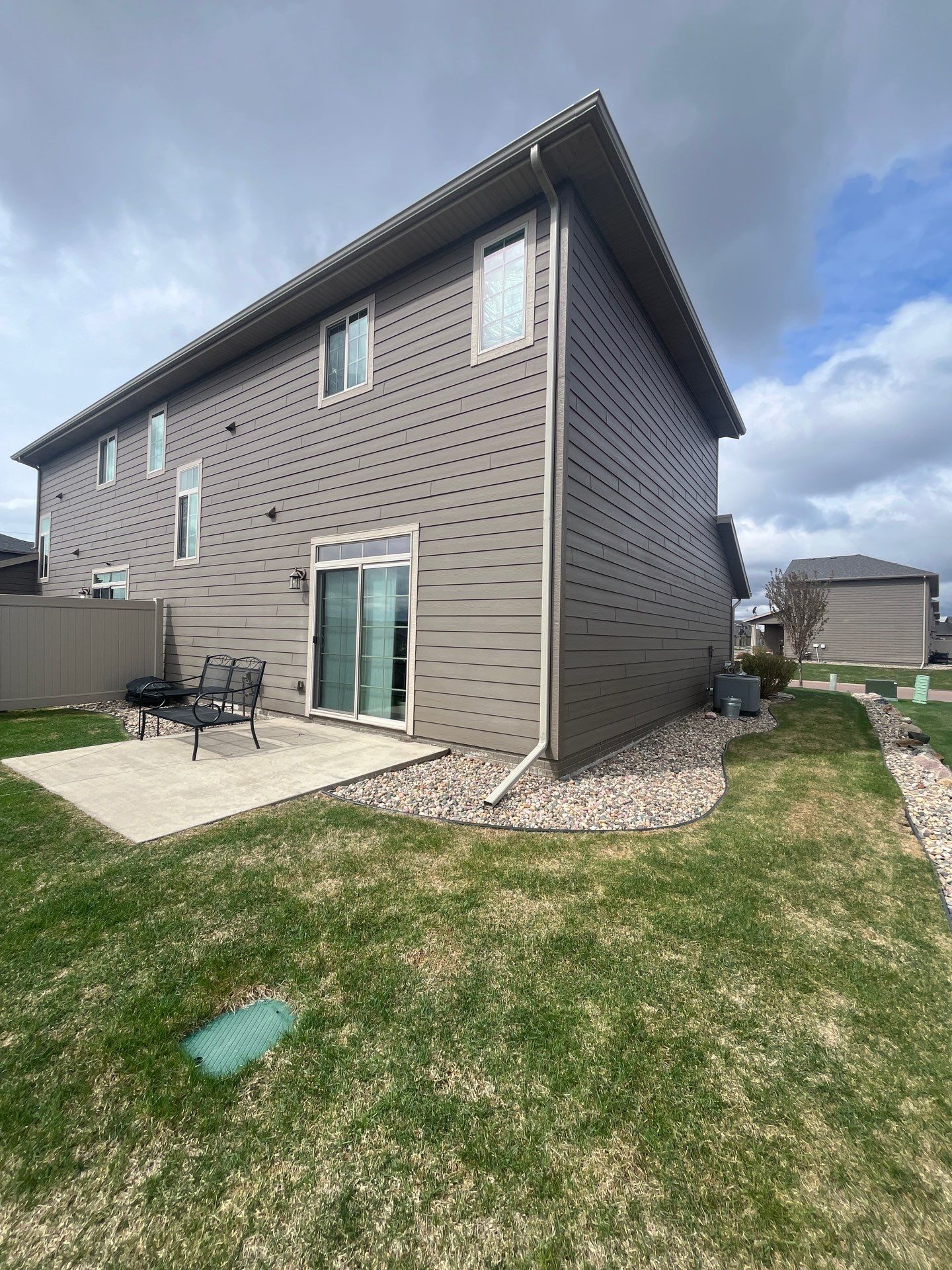 Exterior Painting for Multi-Unit Townhomes in Sioux Falls by Select Painting, Coatings & Garage Cabinets