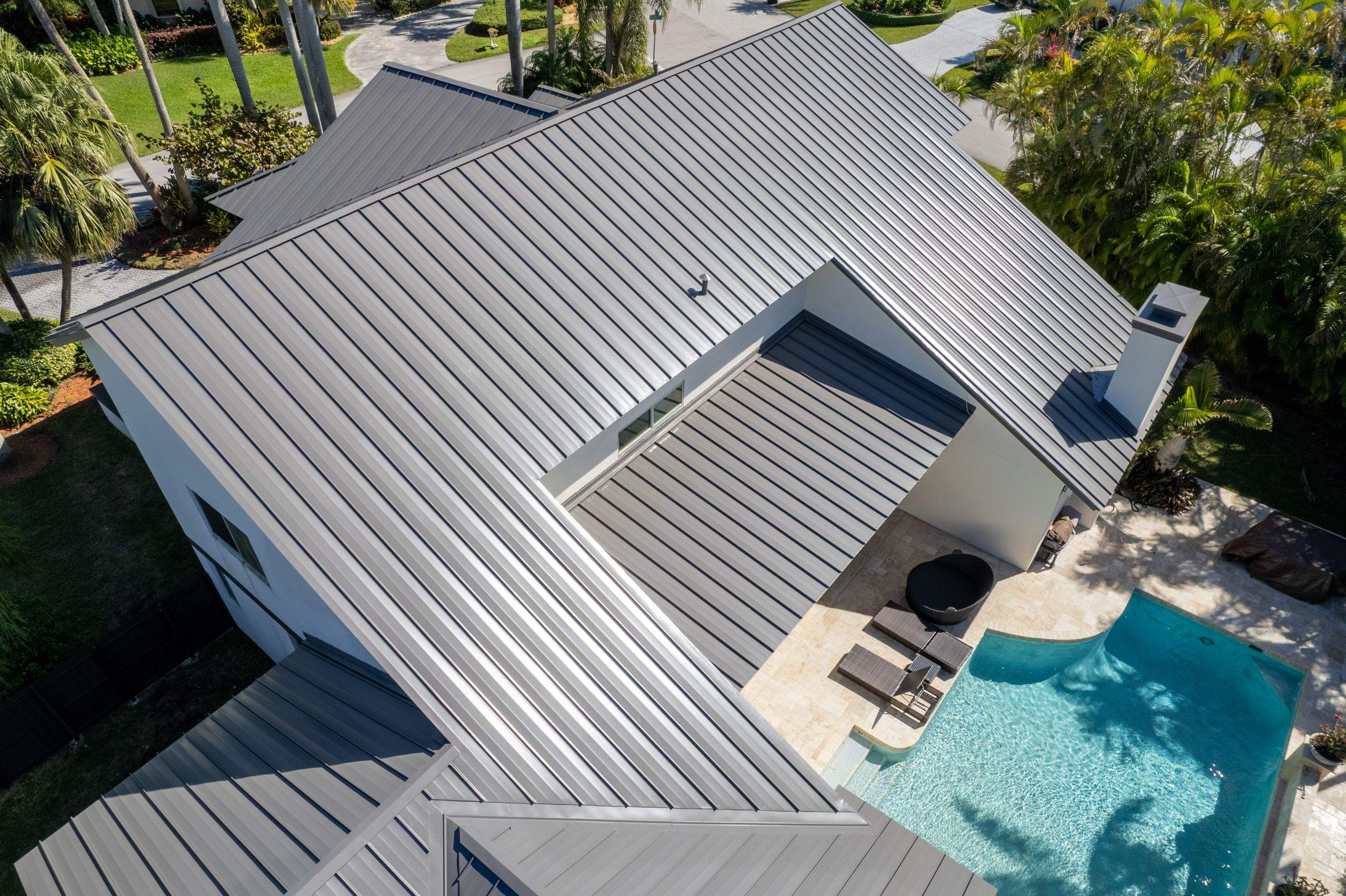 Metal Roof - Galvalume - Charcoal by Istueta Roofing