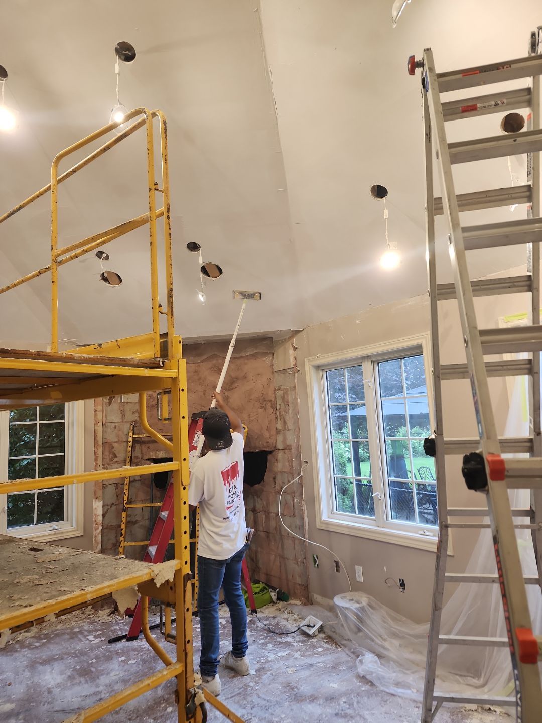 Project in Newmarket ( Full House, Stucco Ceilings) by GTA HOME PAINTING