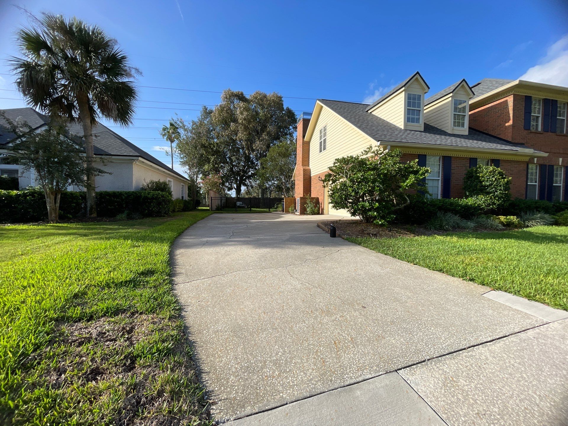 Driveway Replacement ON A HILL in Jacksonville, Florida by Burlington Concrete & Asphalt Inc
