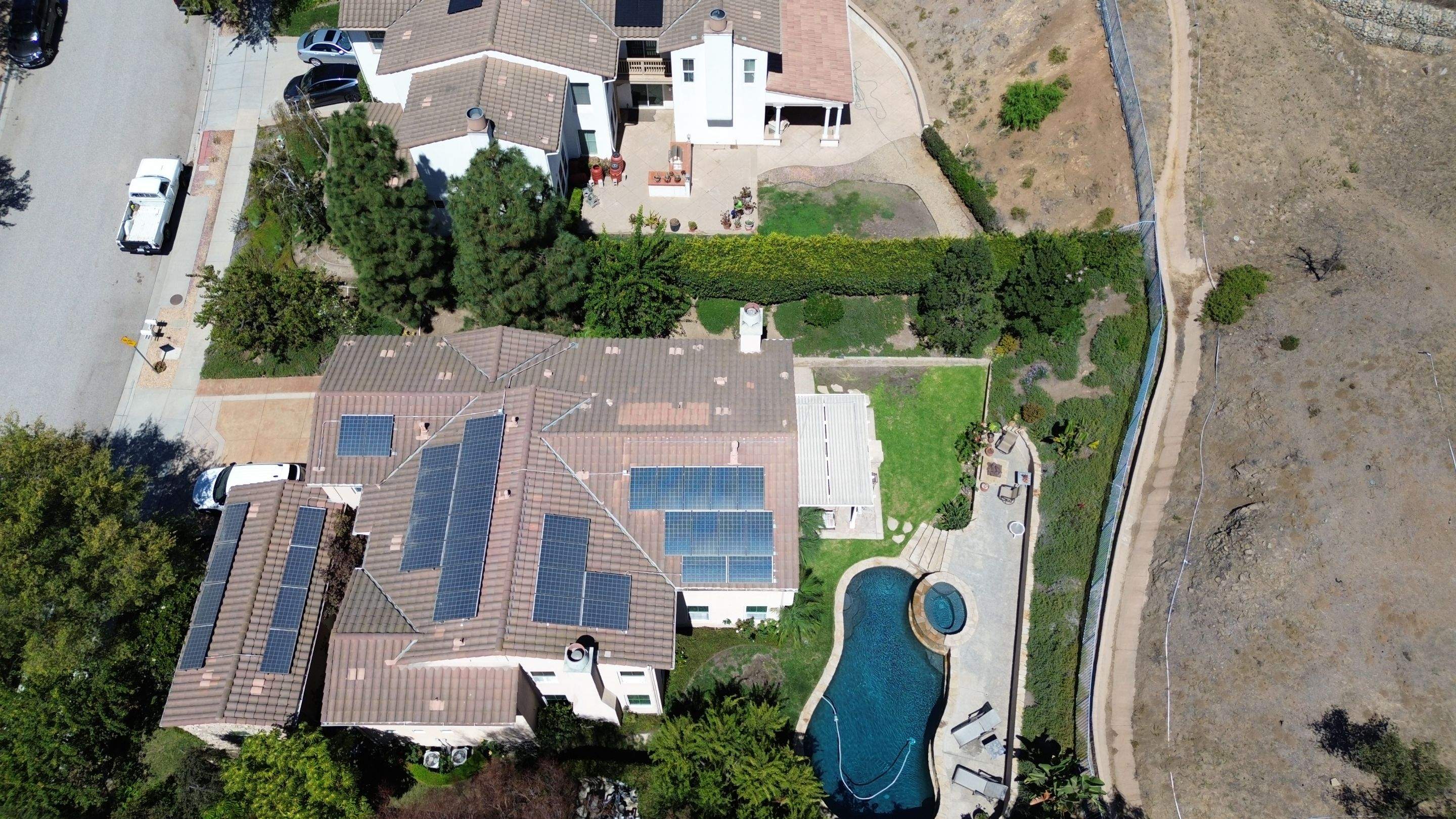 Thousand Oaks Solar Panel Installation with Tesla Powerwall 3 Backup by AWS Solar