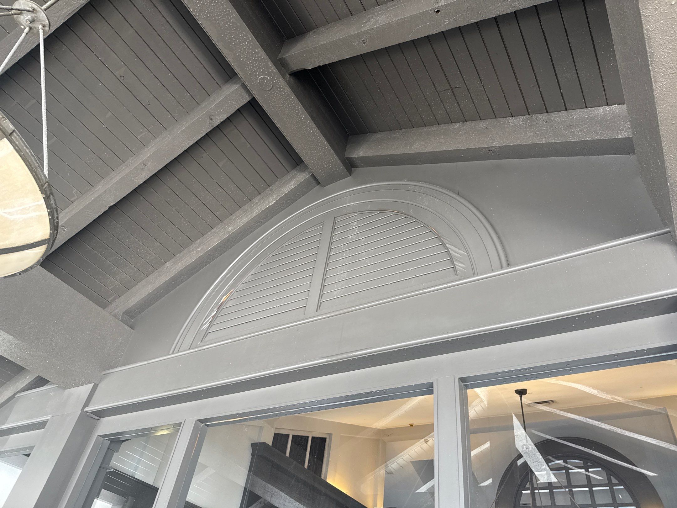 Commercial Entrance Cleaning at The Club at River Wilderness – Parrish, FL by Sunshine AquaWash