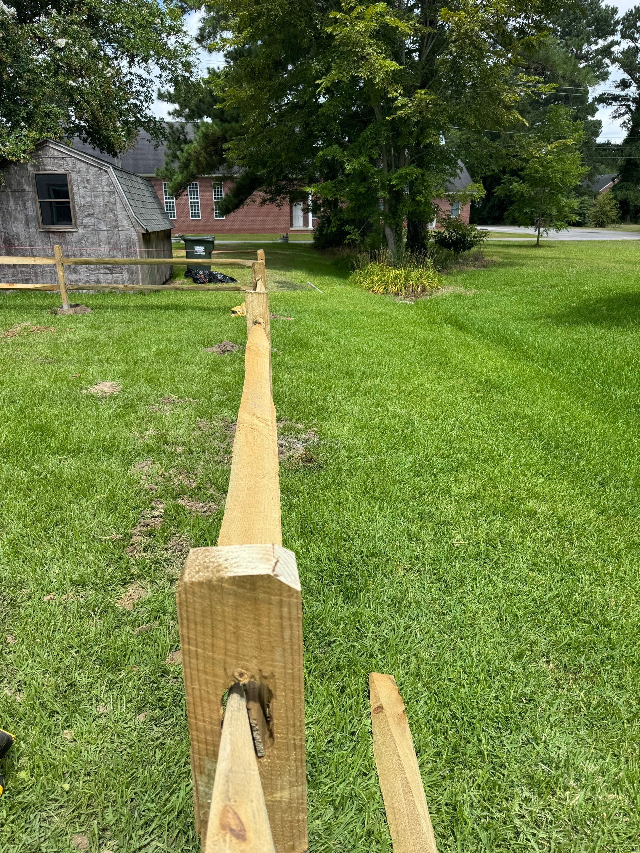 The Fence That Welcomes You Home by Tidewater Trim & Deck