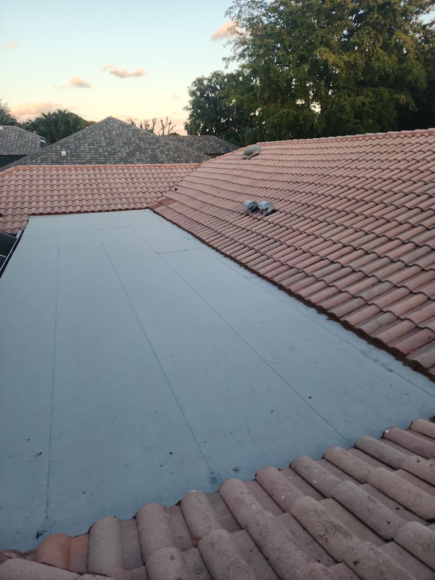 Flat Roof Replacement in Boca Raton – Quality, Integrity, and Expert Craftsmanship by Aastro Roofing