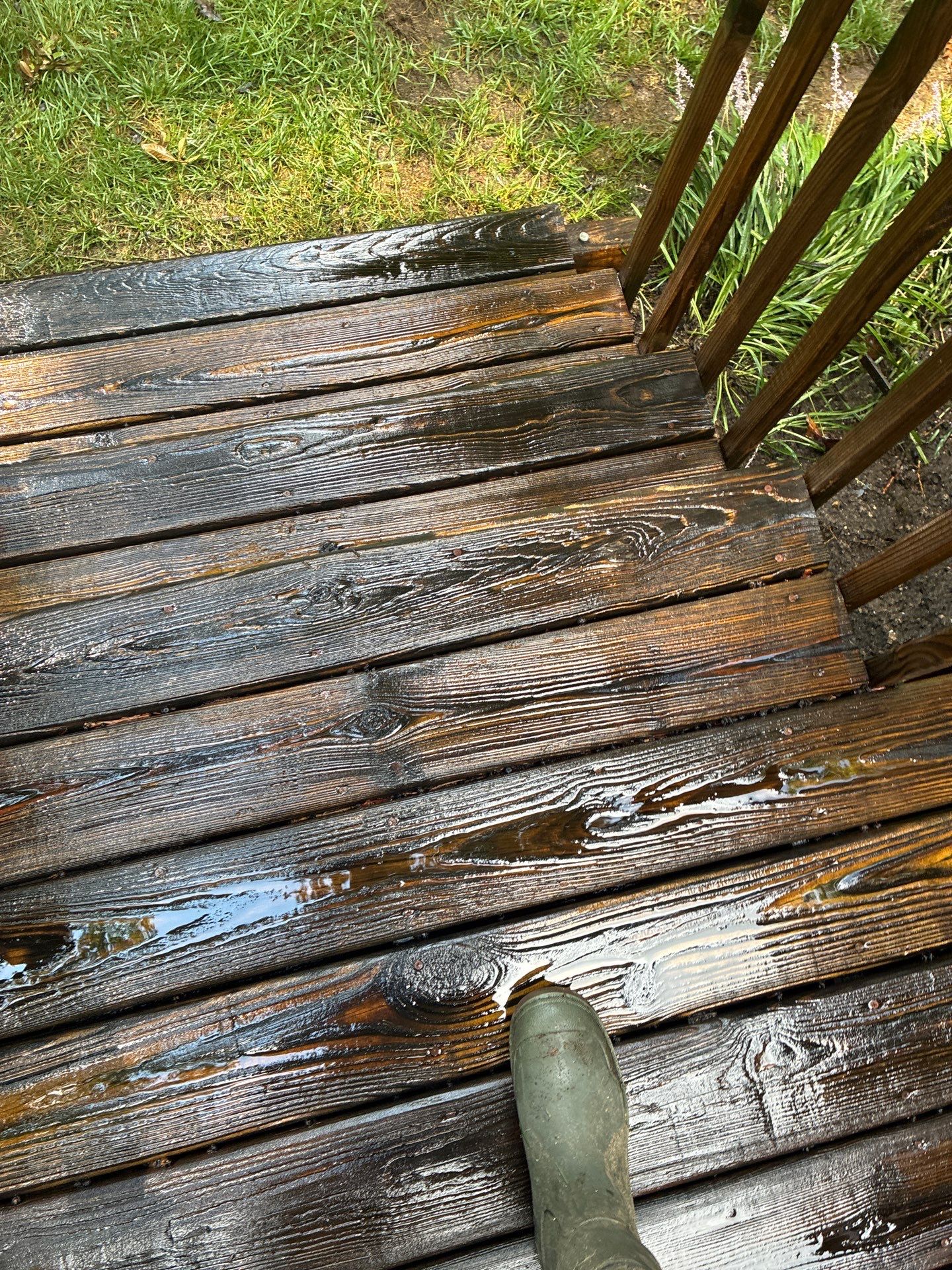 Deck using Wood Sealant by DuraSeal