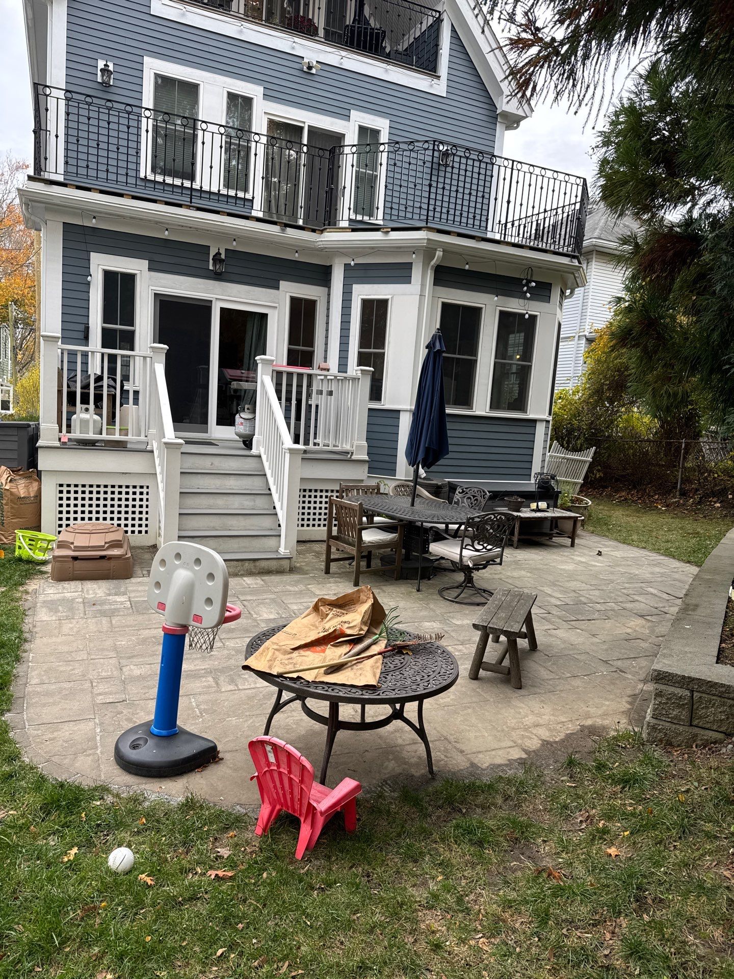 Cabral Carpentry & Painting featured photo.