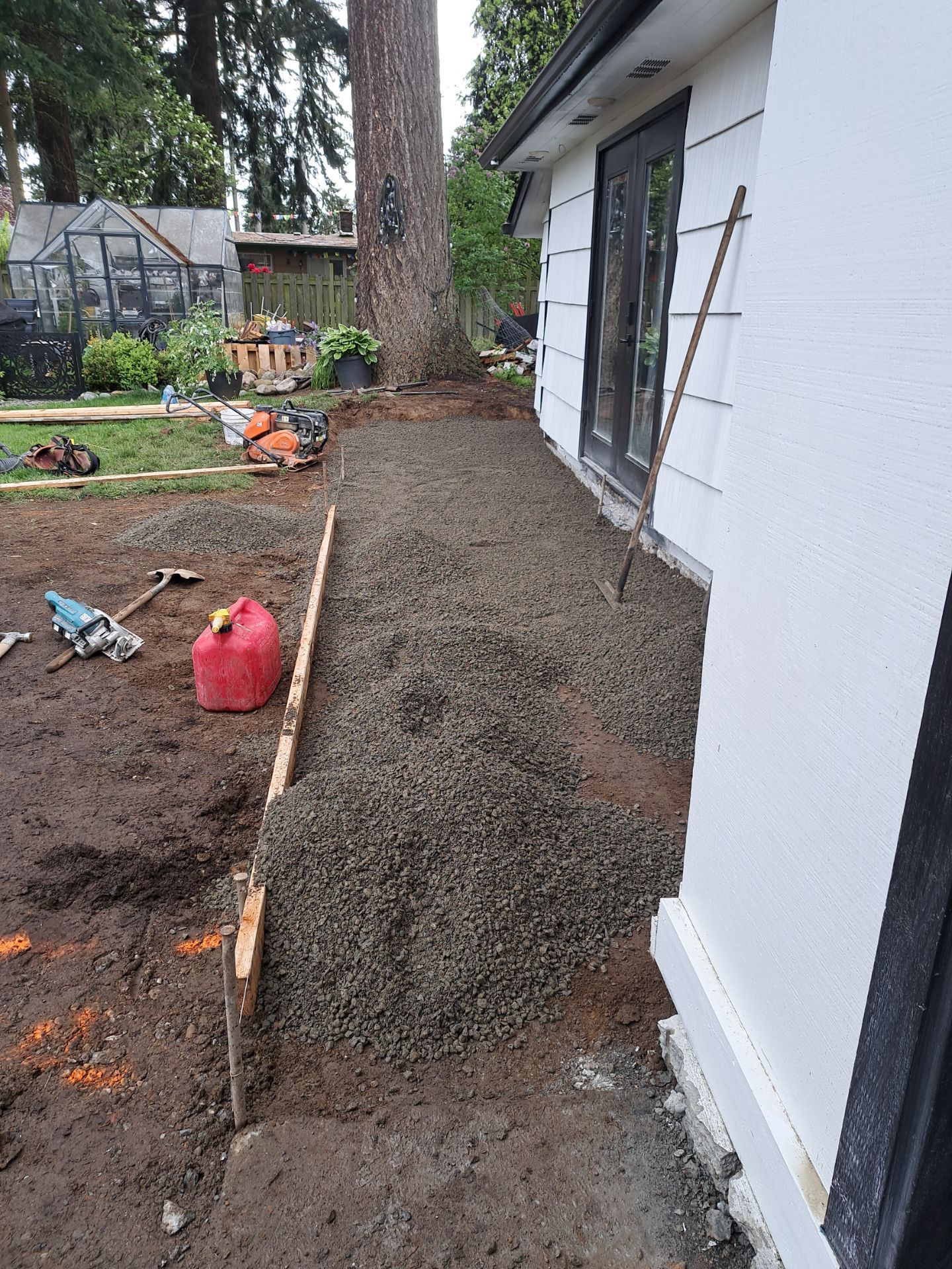 John | Concrete Backyard Walkway by Jireh Asphalt & Concrete Inc 