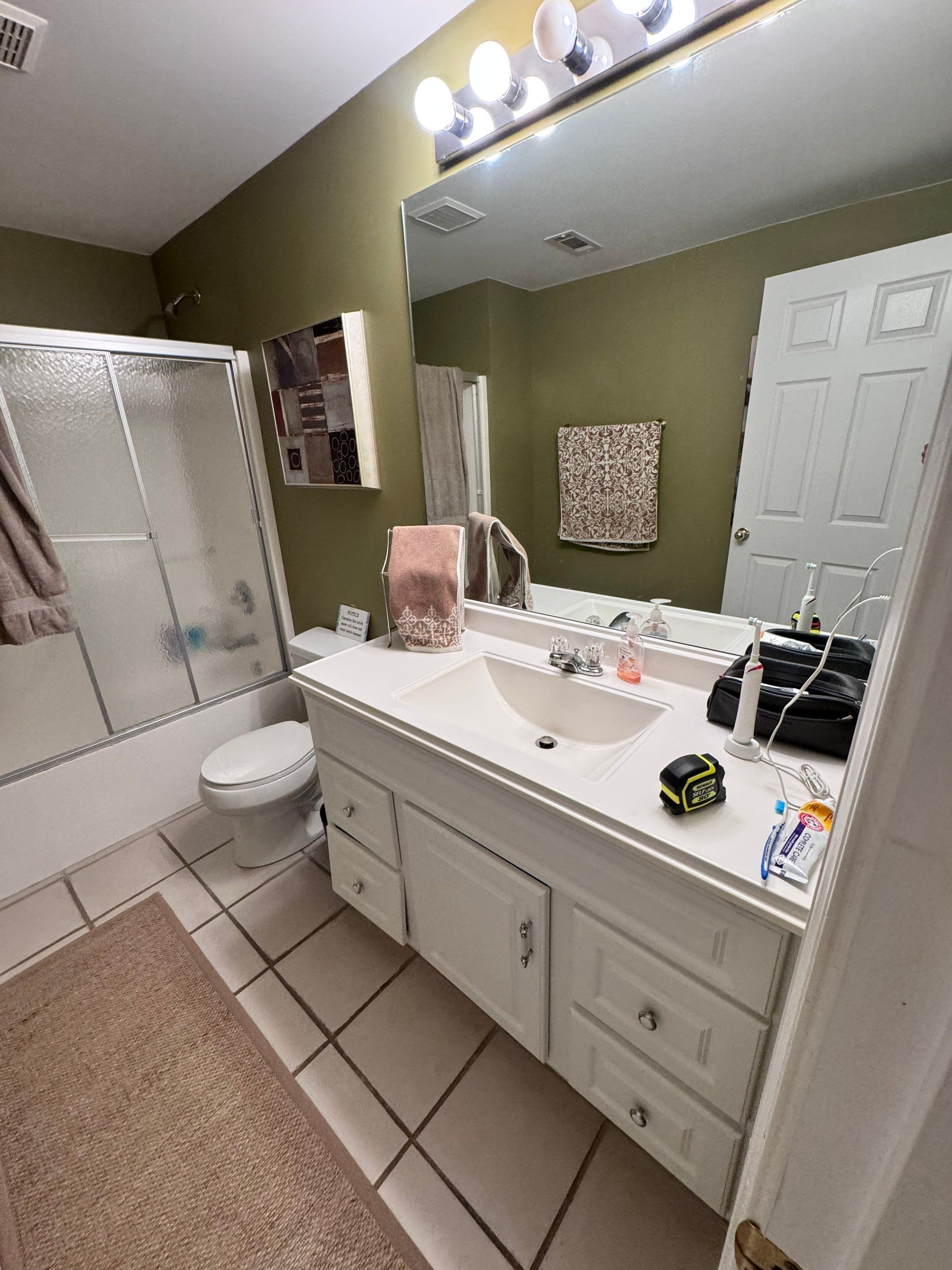 Basement bathroom renovation by Prudencio