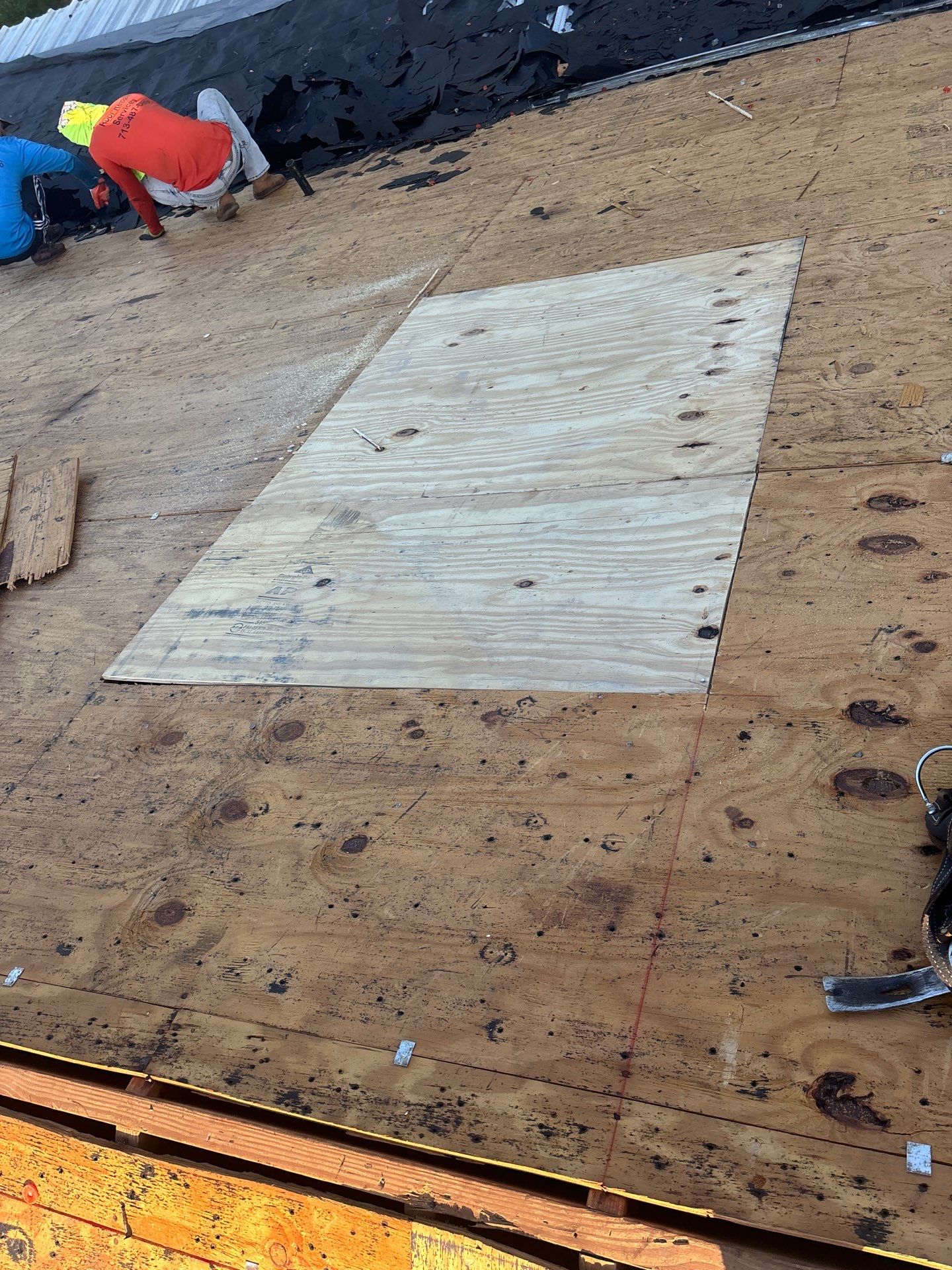Residential Roofing Installation using Owen's Corning Duration (Lifetime) Shingles by Roof Repair Company