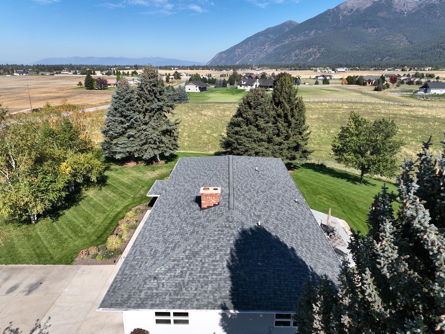 Owens Corning TruDefinition Duration - Estate Gray by Montana Roofing Solutions