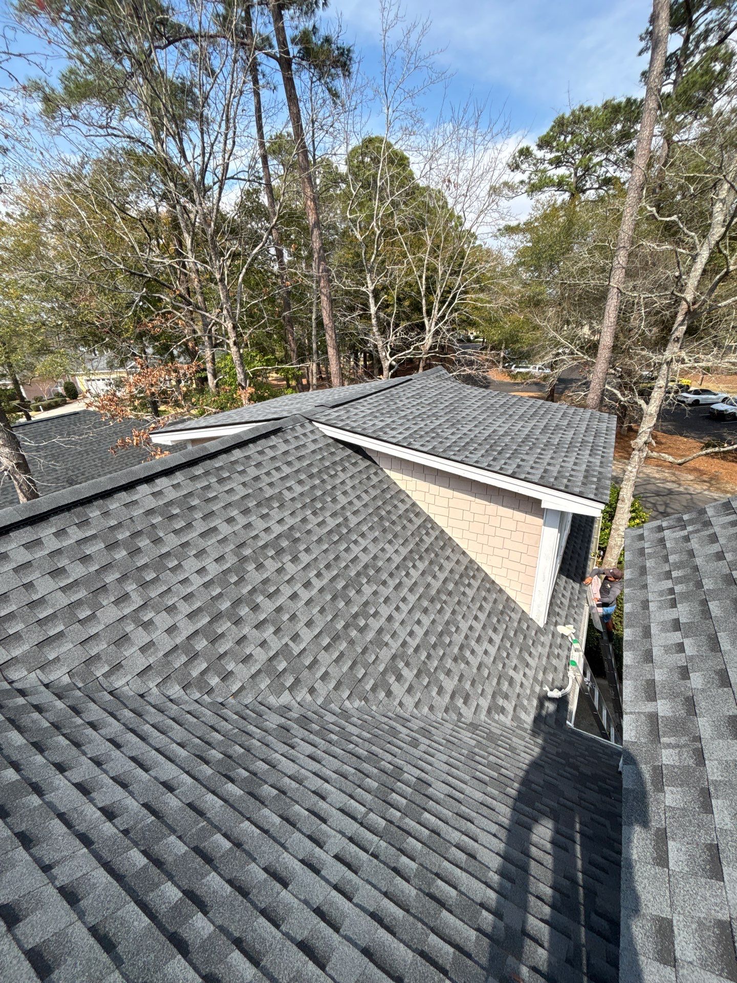 GAF HDZ - Charcoal by Linta Roofing Inc