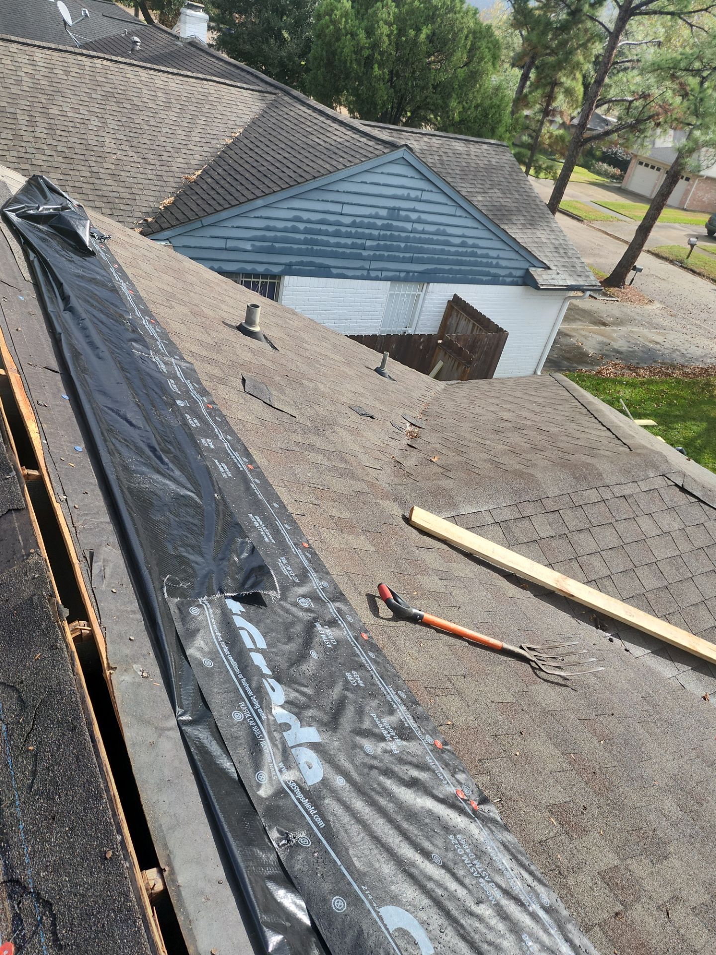 Roof Replacement Houston by Roof Repair Company