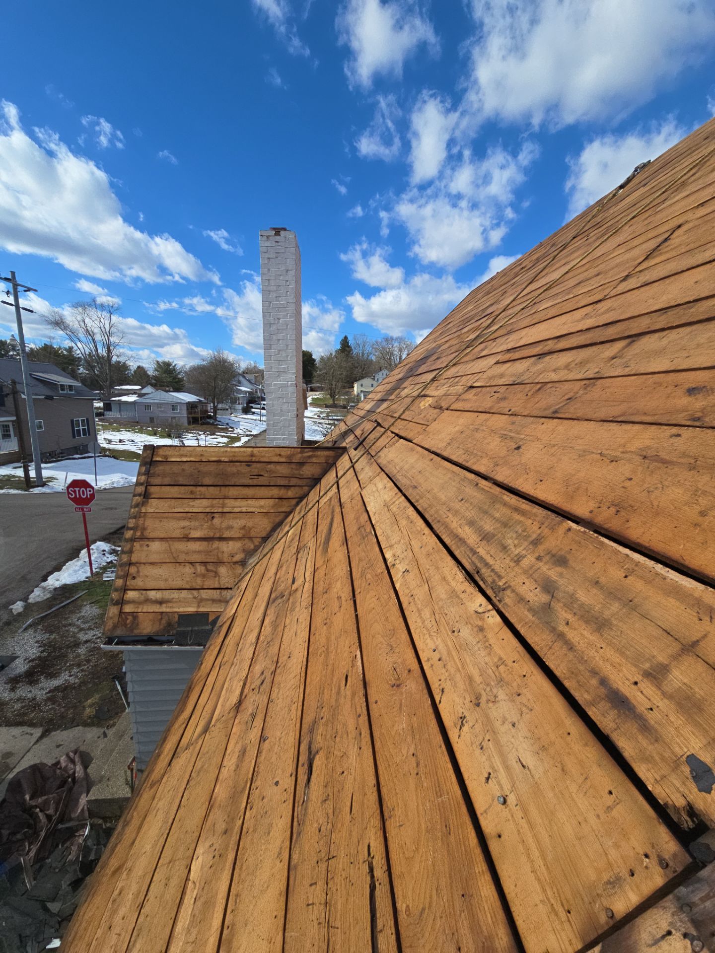 Residential Roofing Installation using GAF Timberline HDZ Charcoal by Rainstoppers Roofing
