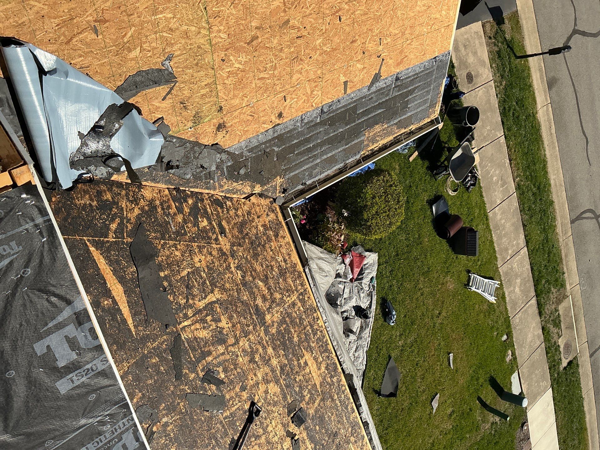 Comprehensive Roof Replacement with Owens Corning Duration Shingles in New Kent by Cade Construction