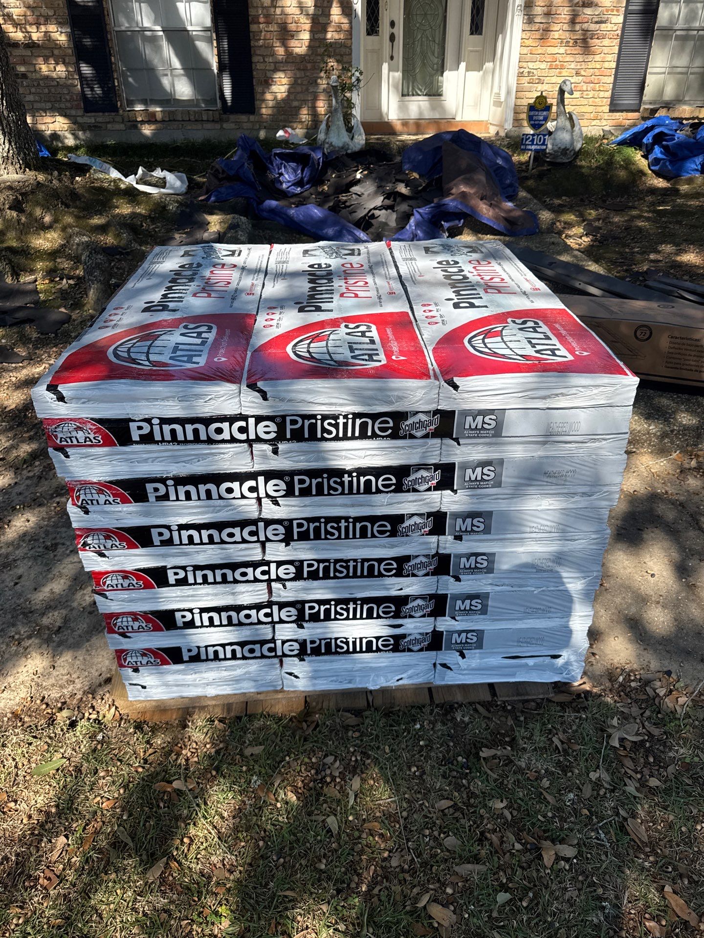 Atlas Pinnacle Pristine Weathered Wood by Top Team Roofing & Construction