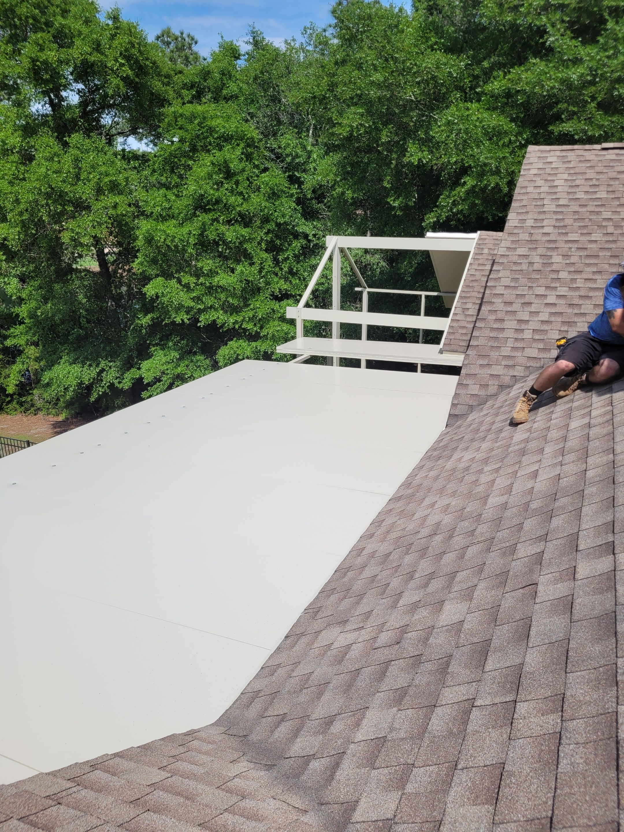 Elevated Screen Room in Crestview by Titan Sunrooms
