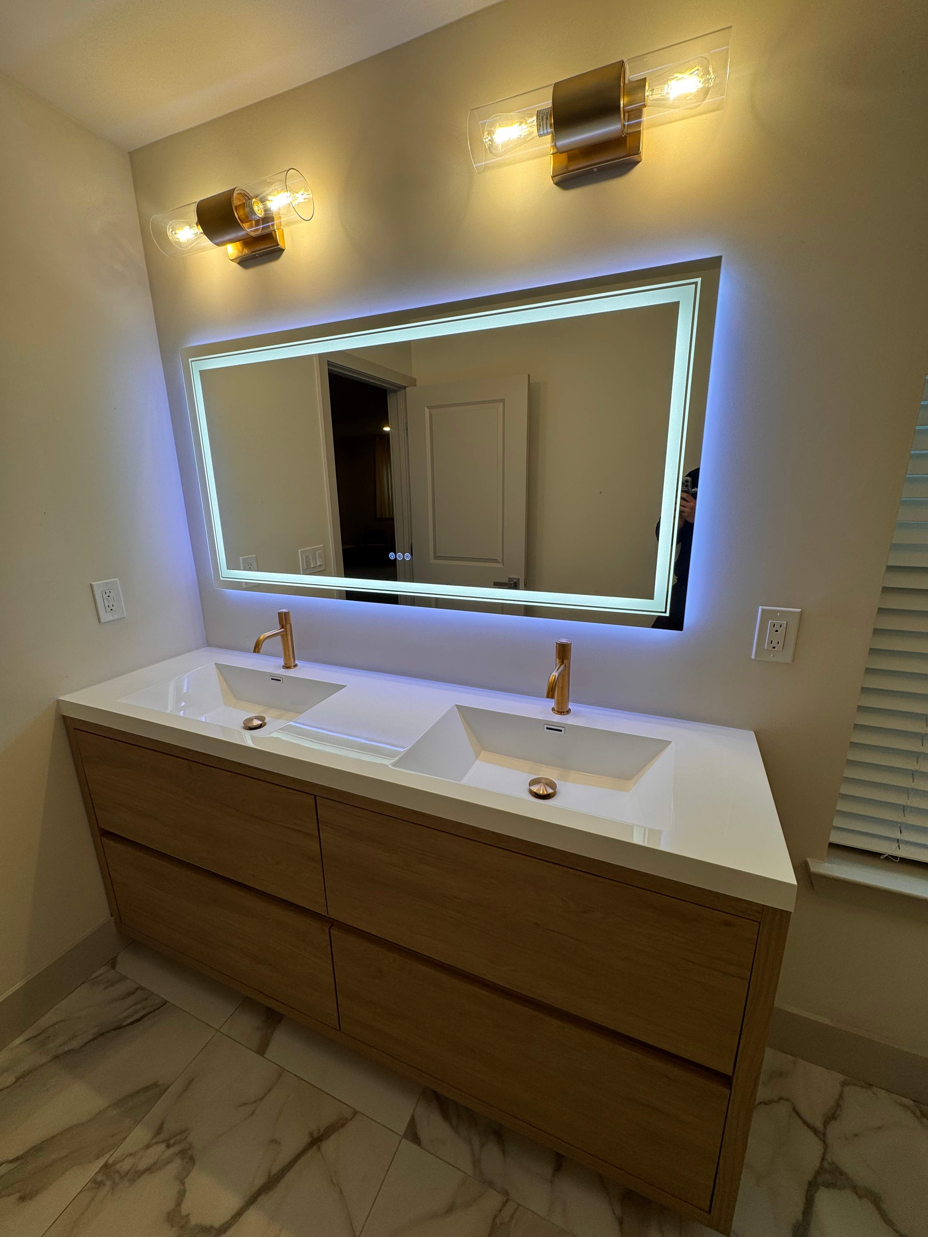 Master bathroom renovation by Prudencio