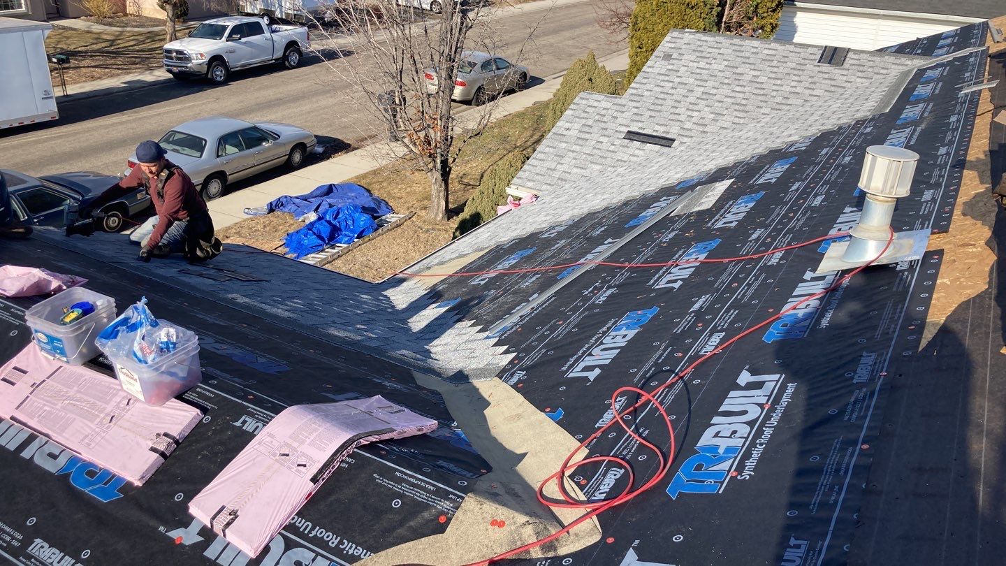 Single Story roofing replacement Meridian in using Owens Corning Oakridge shingles in Estate Grey by ID Roofing LLC