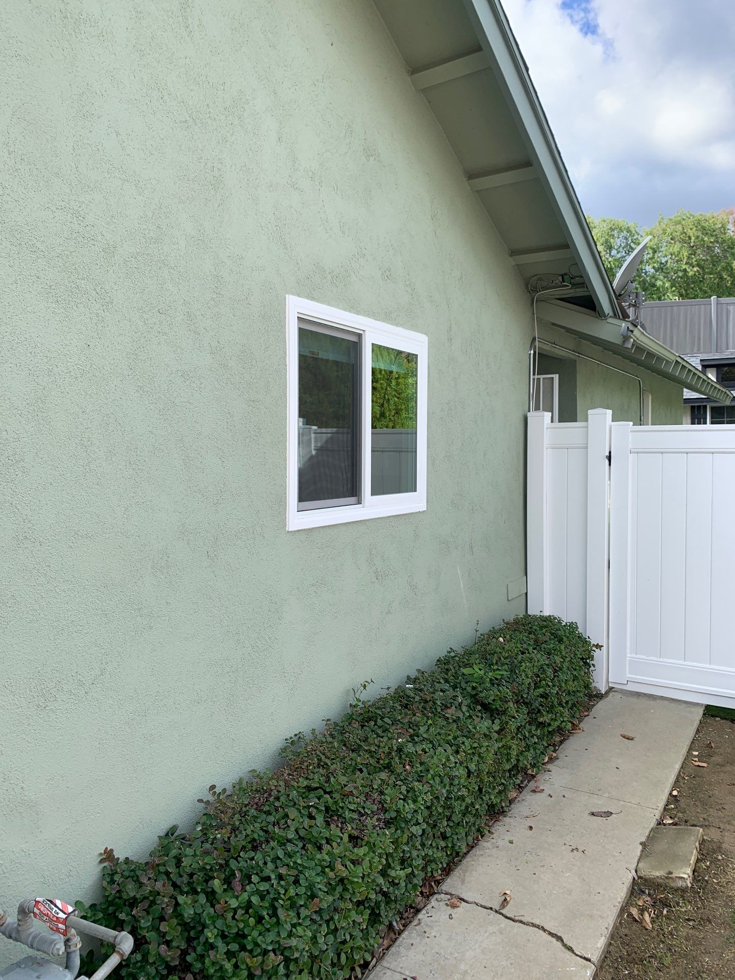 Window Installation using Vinyl Windows by American Window Company