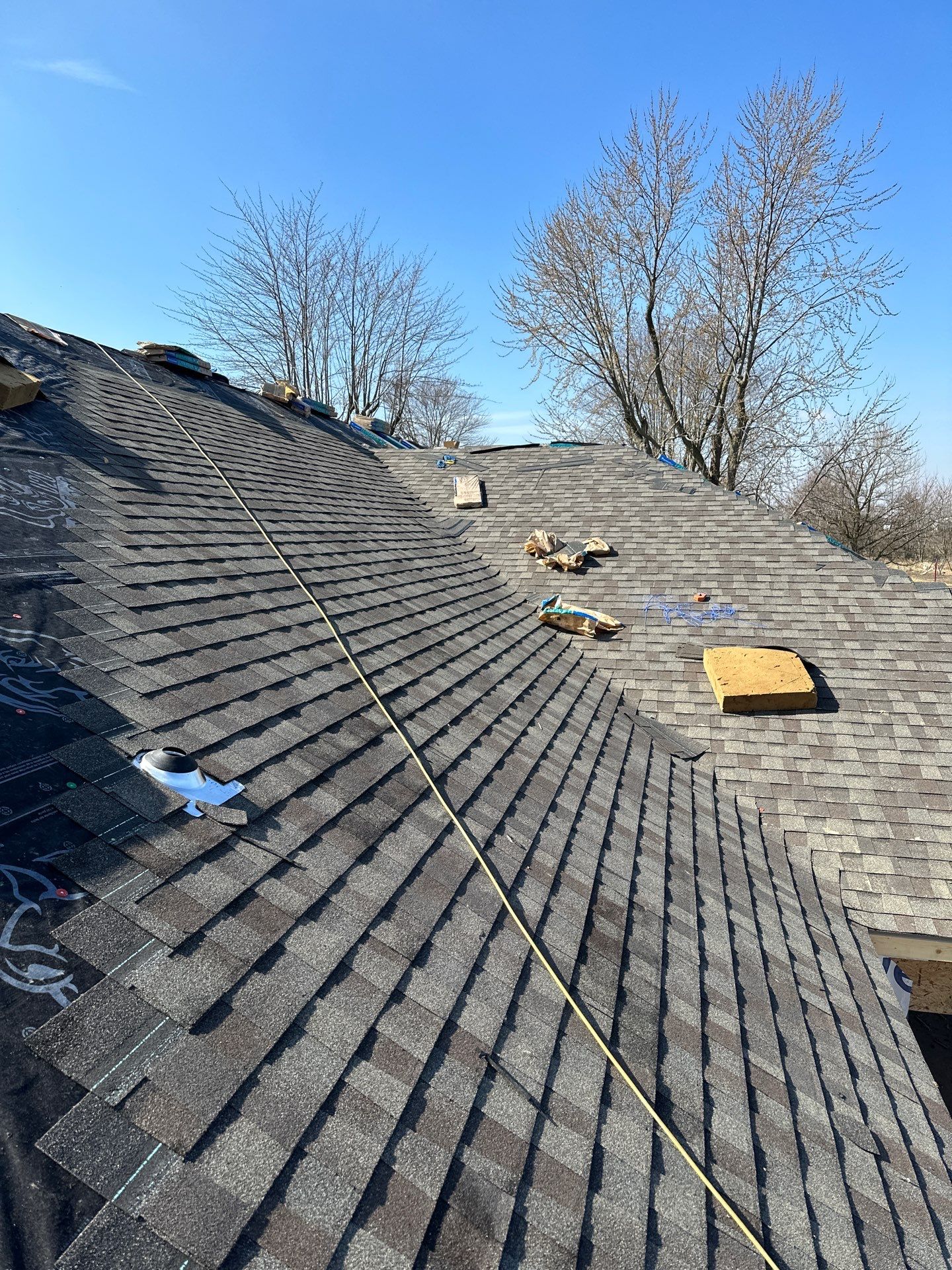 Residential Roofing Installation using CertainTeed Landmark Weathered Wood by Nitro Roofing and Construction